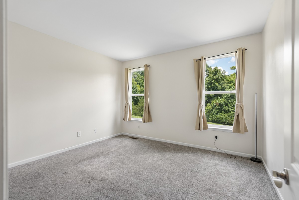 157 Blackpool Dr Property Photo 20