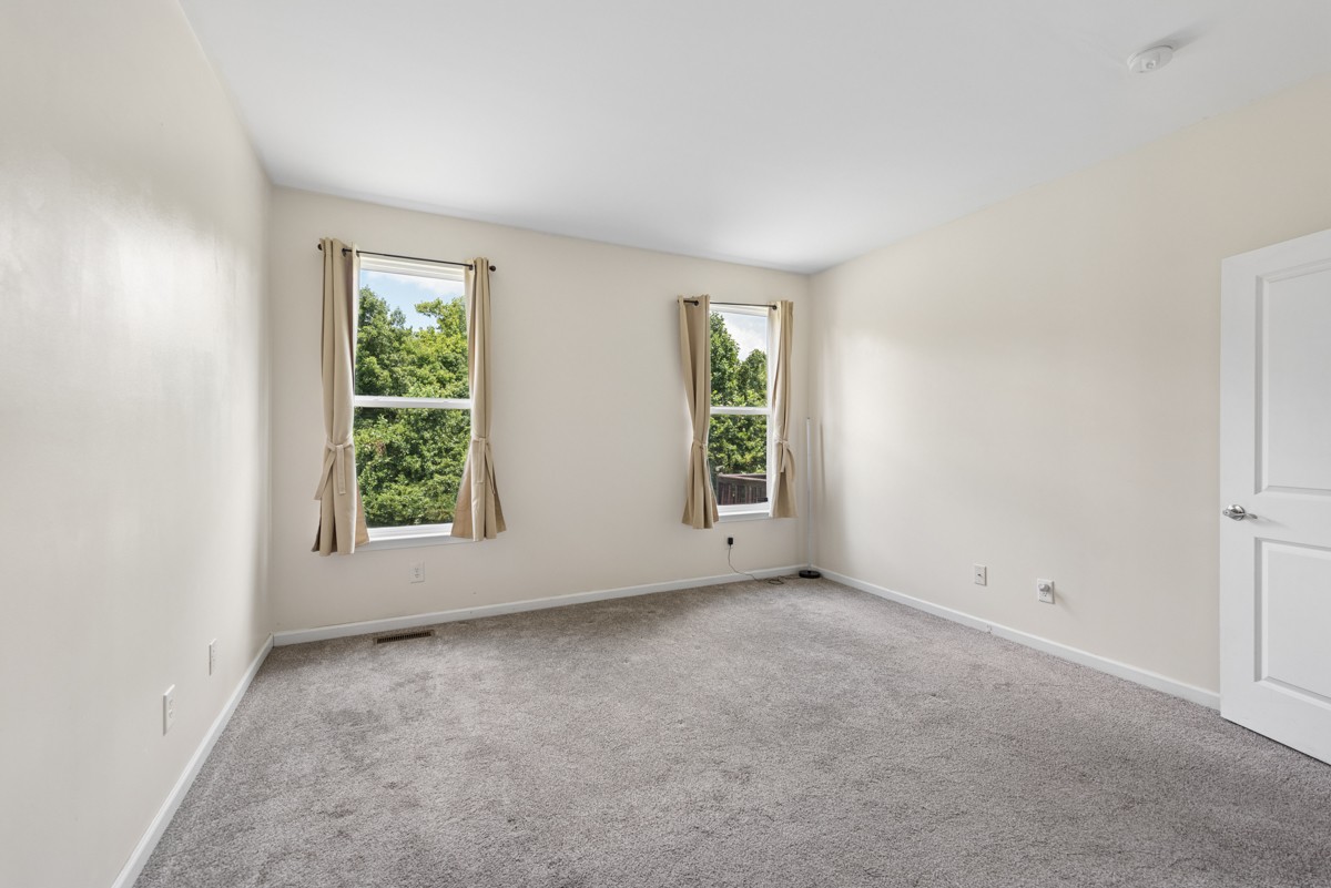 157 Blackpool Dr Property Photo 22
