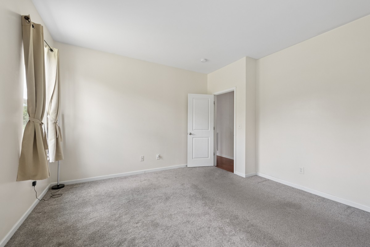157 Blackpool Dr Property Photo 23