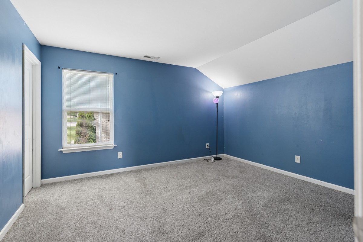 157 Blackpool Dr Property Photo 28