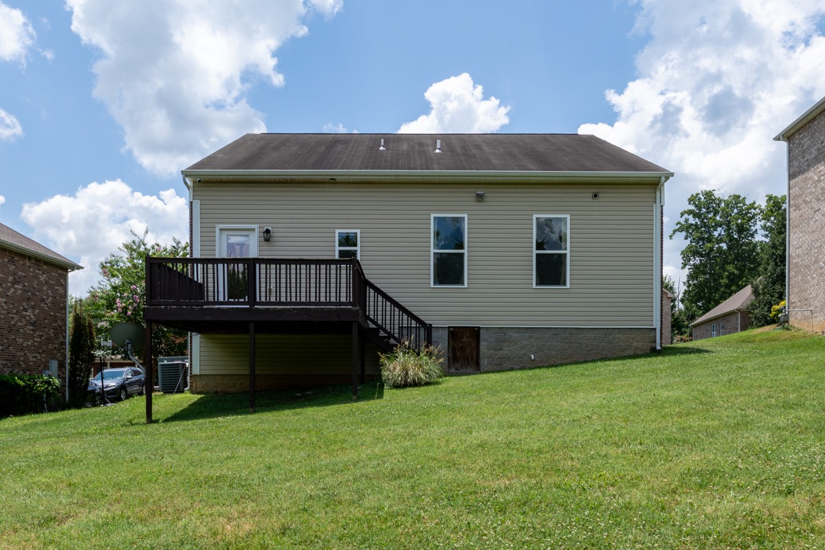 157 Blackpool Dr Property Photo 36