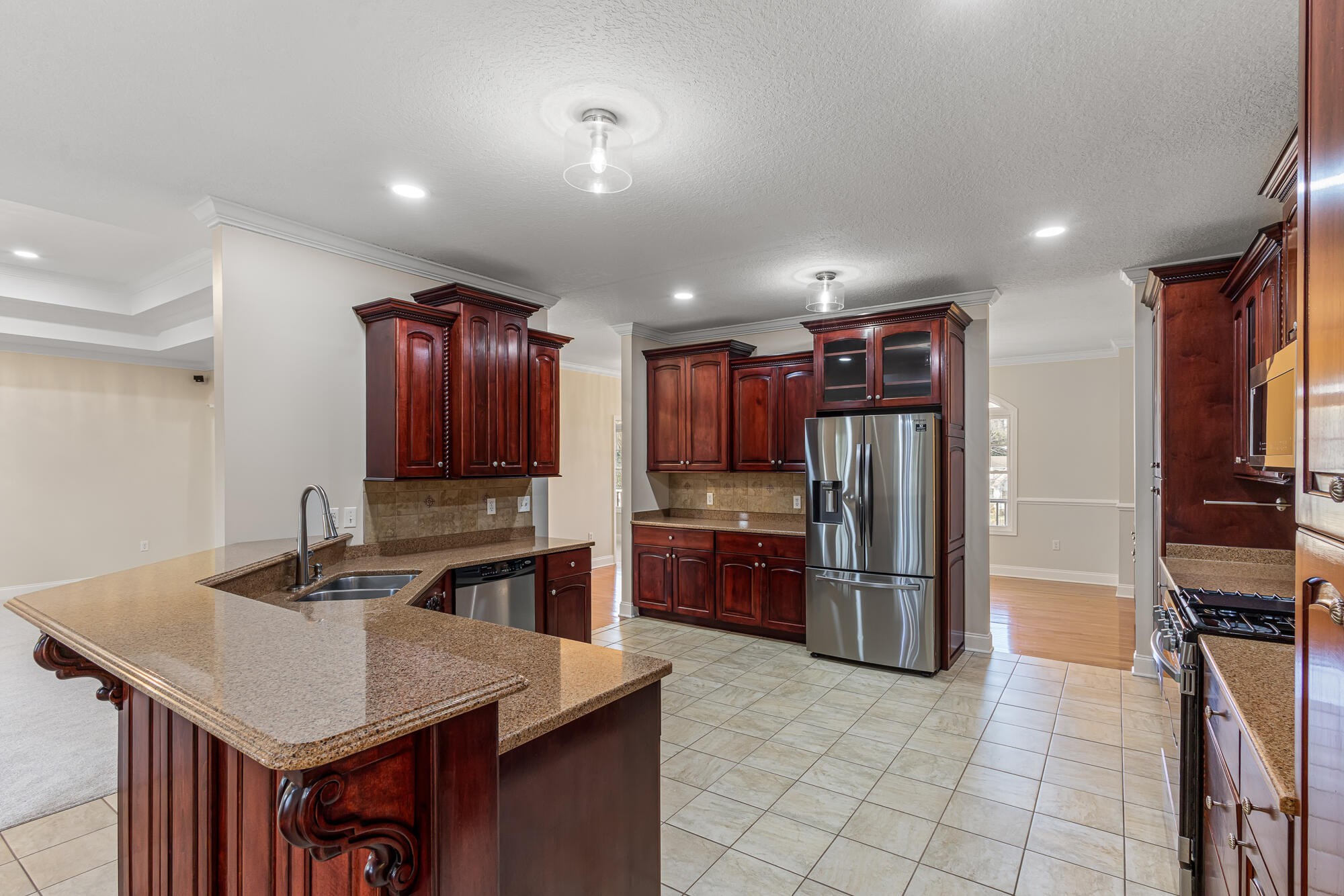 504 Lynnwood Drive Property Photo 15