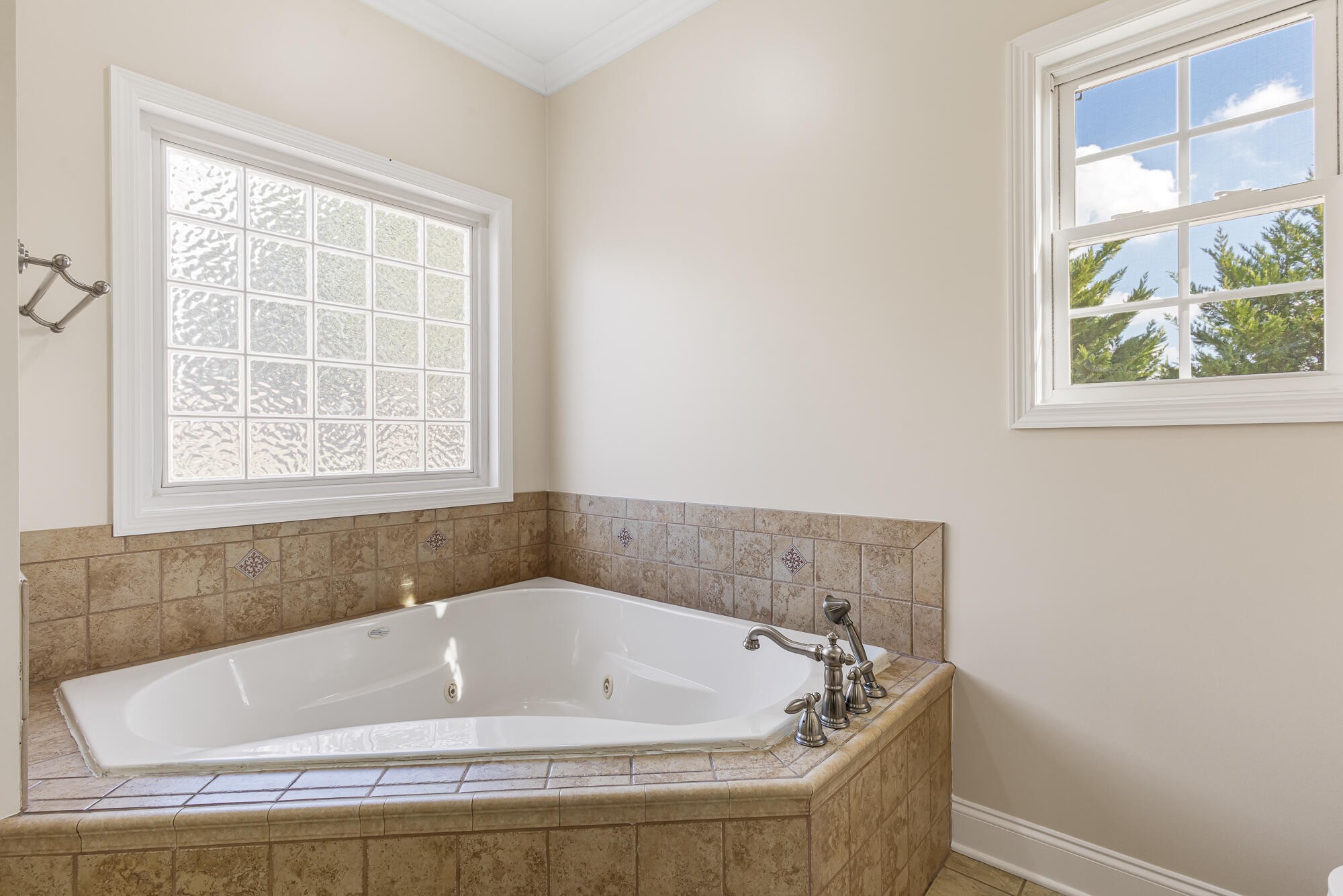 504 Lynnwood Drive Property Photo 26