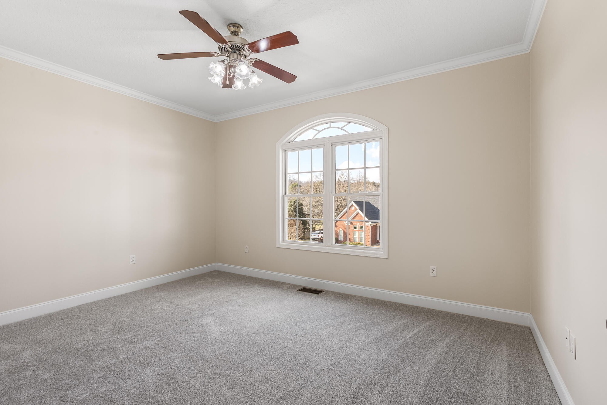 504 Lynnwood Drive Property Photo 30