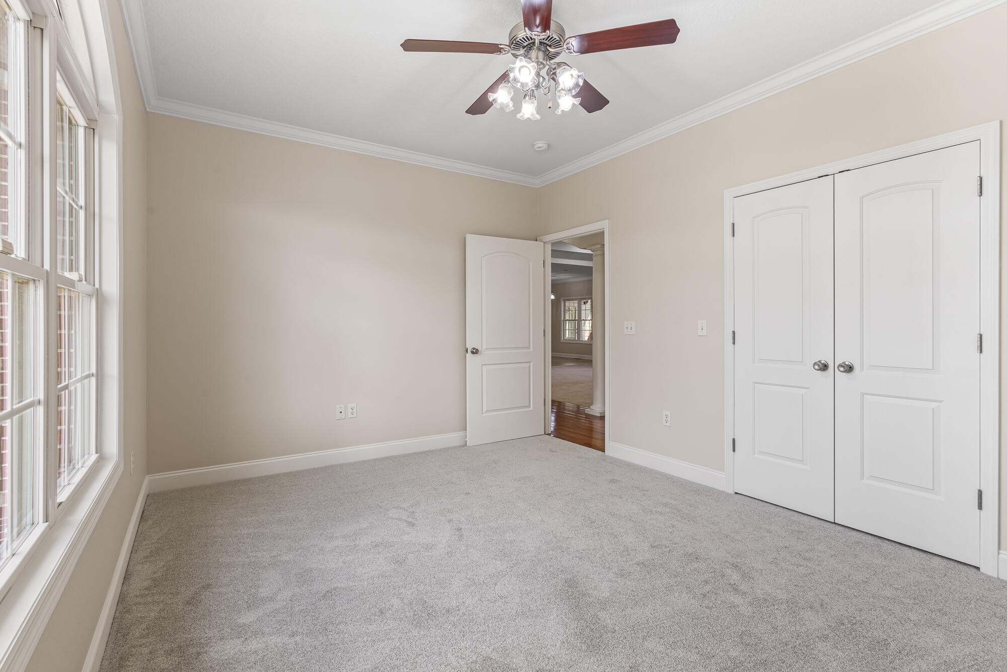 504 Lynnwood Drive Property Photo 31