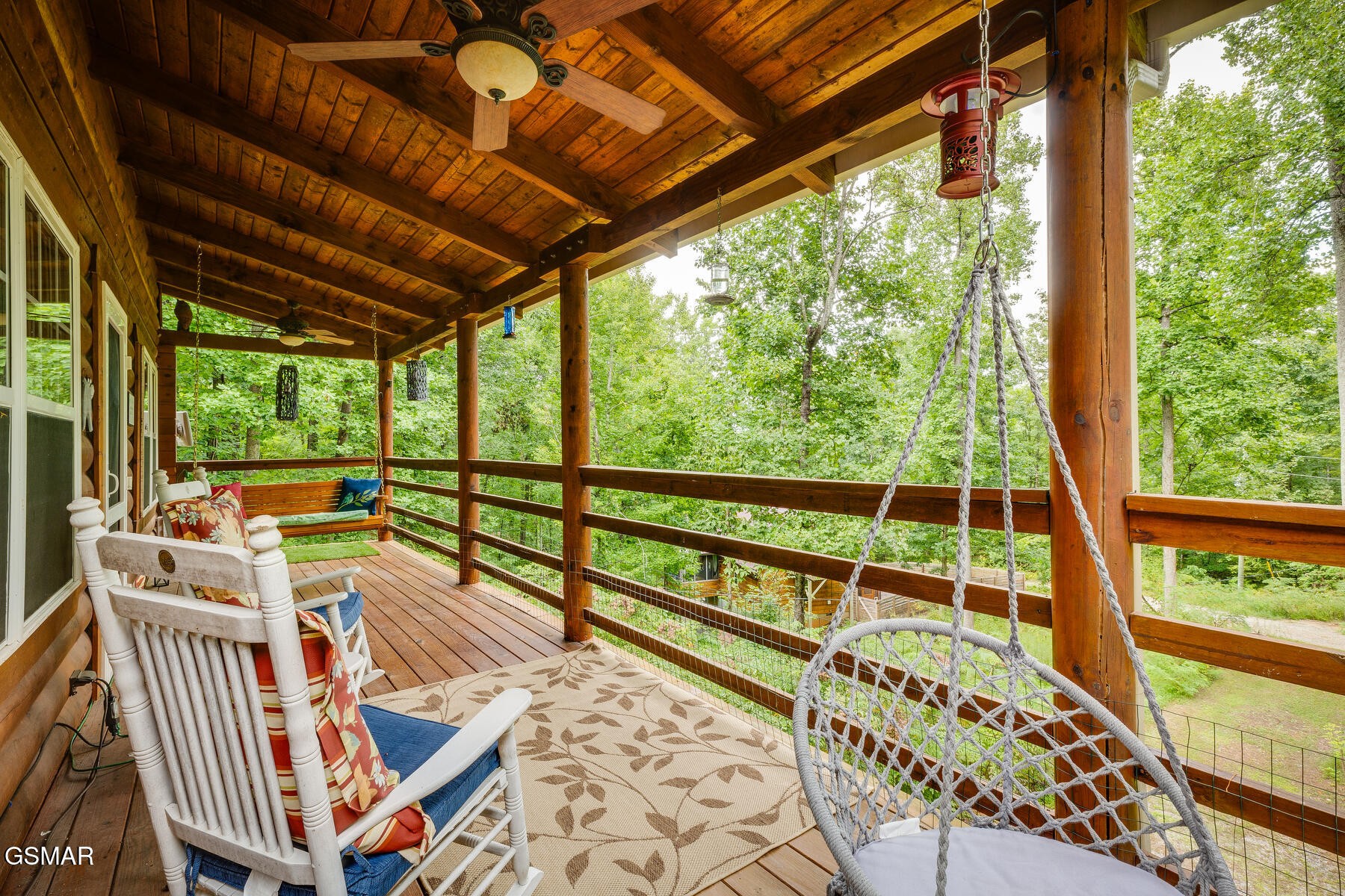 1121 Turkey Ridge Way Property Photo 3