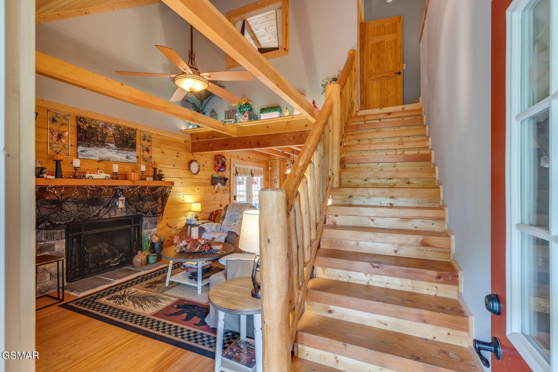 1121 Turkey Ridge Way Property Photo 5