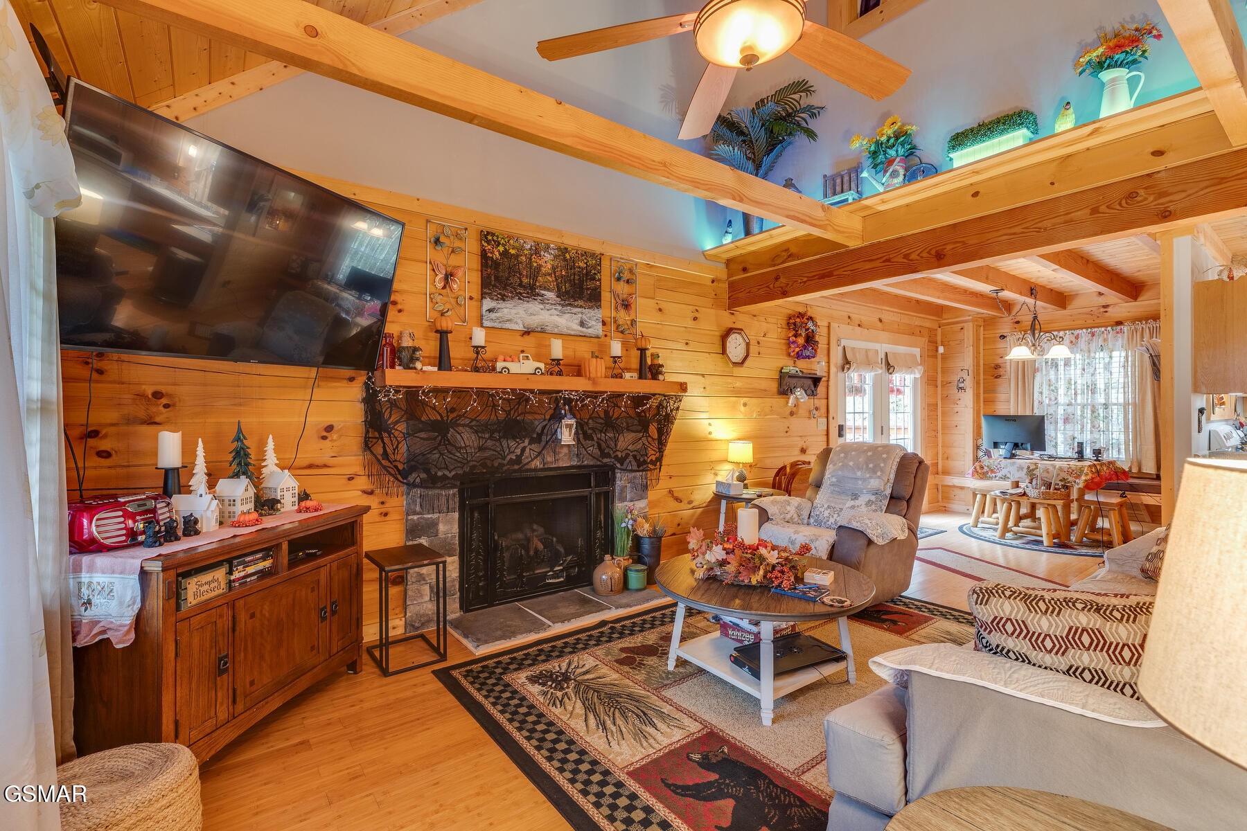 1121 Turkey Ridge Way Property Photo 6