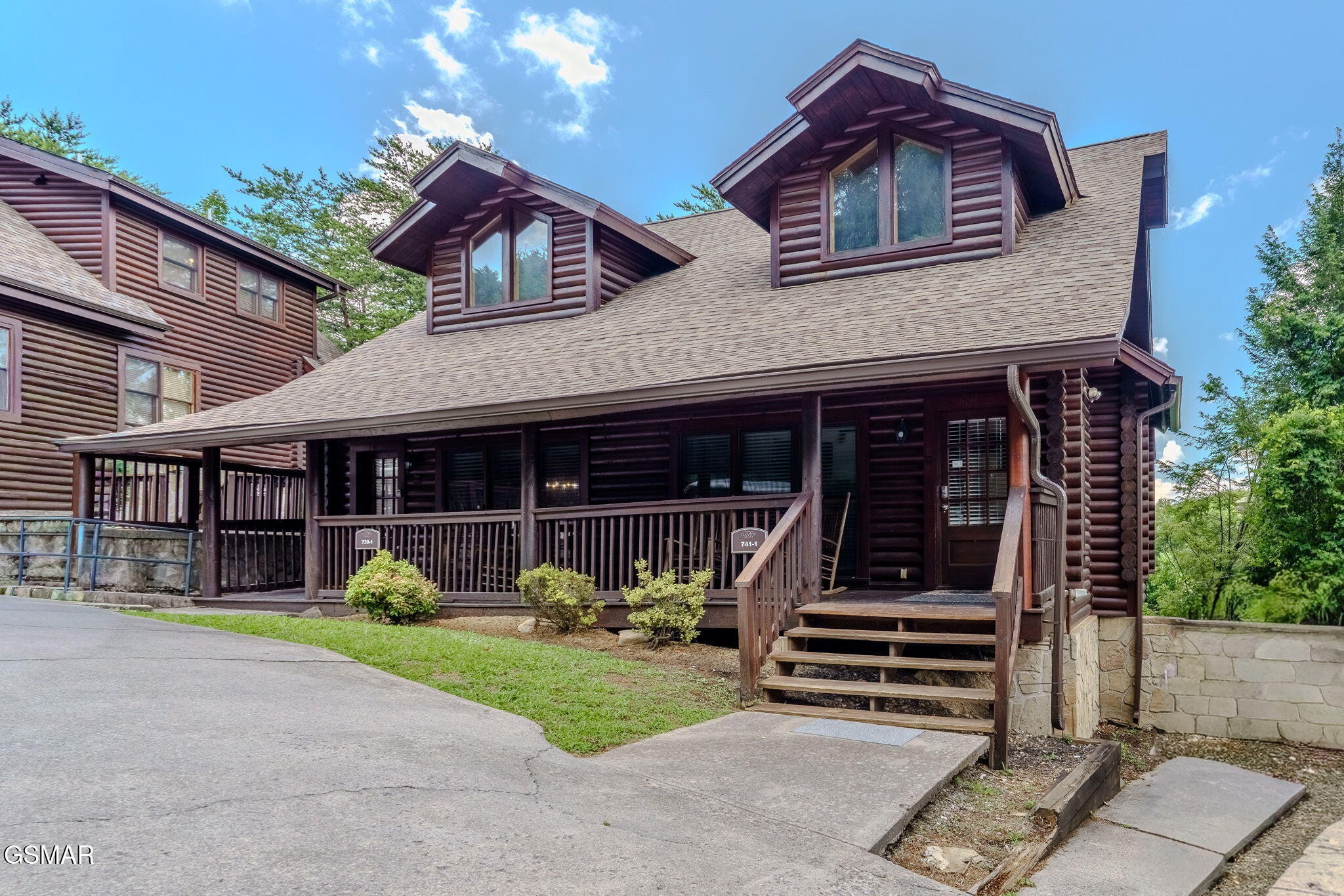 741 Golf View Boulevard Property Photo 1