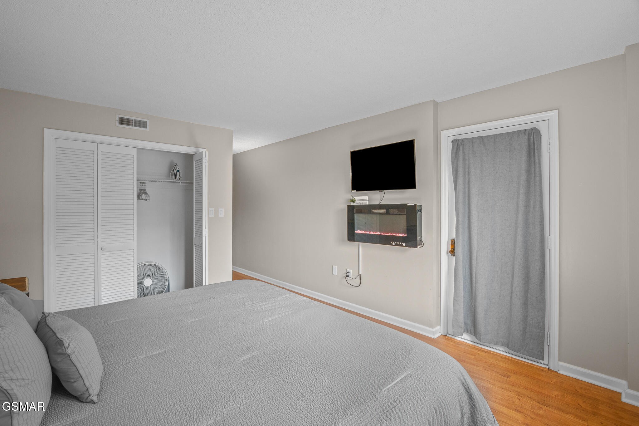 526 Briarcliff Way Property Photo 7