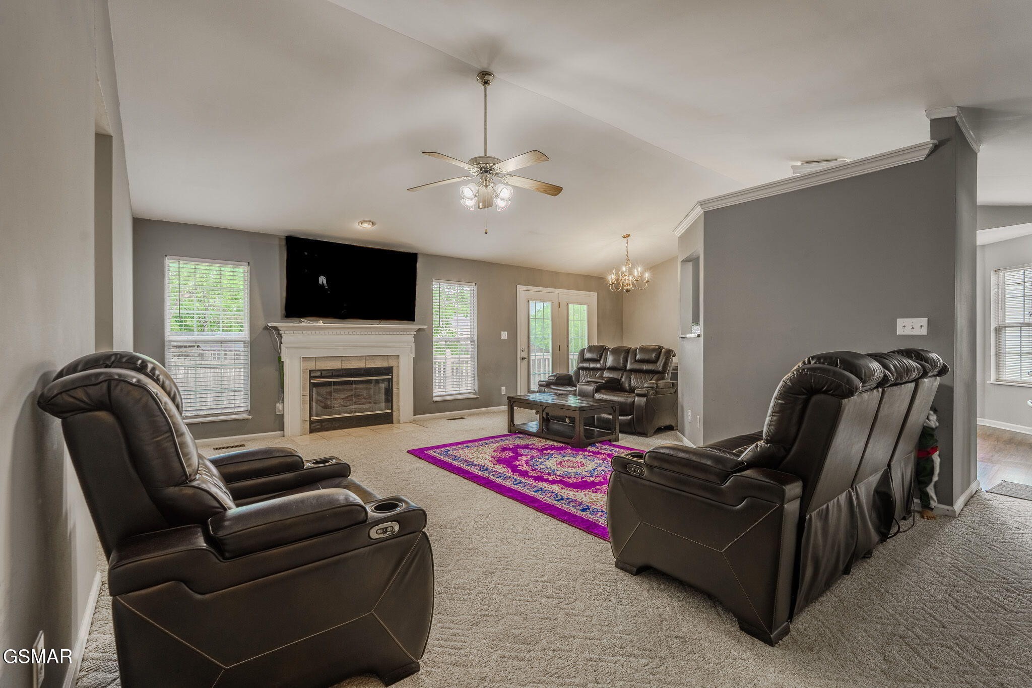 7213 Emerald Heath Road Property Photo 3