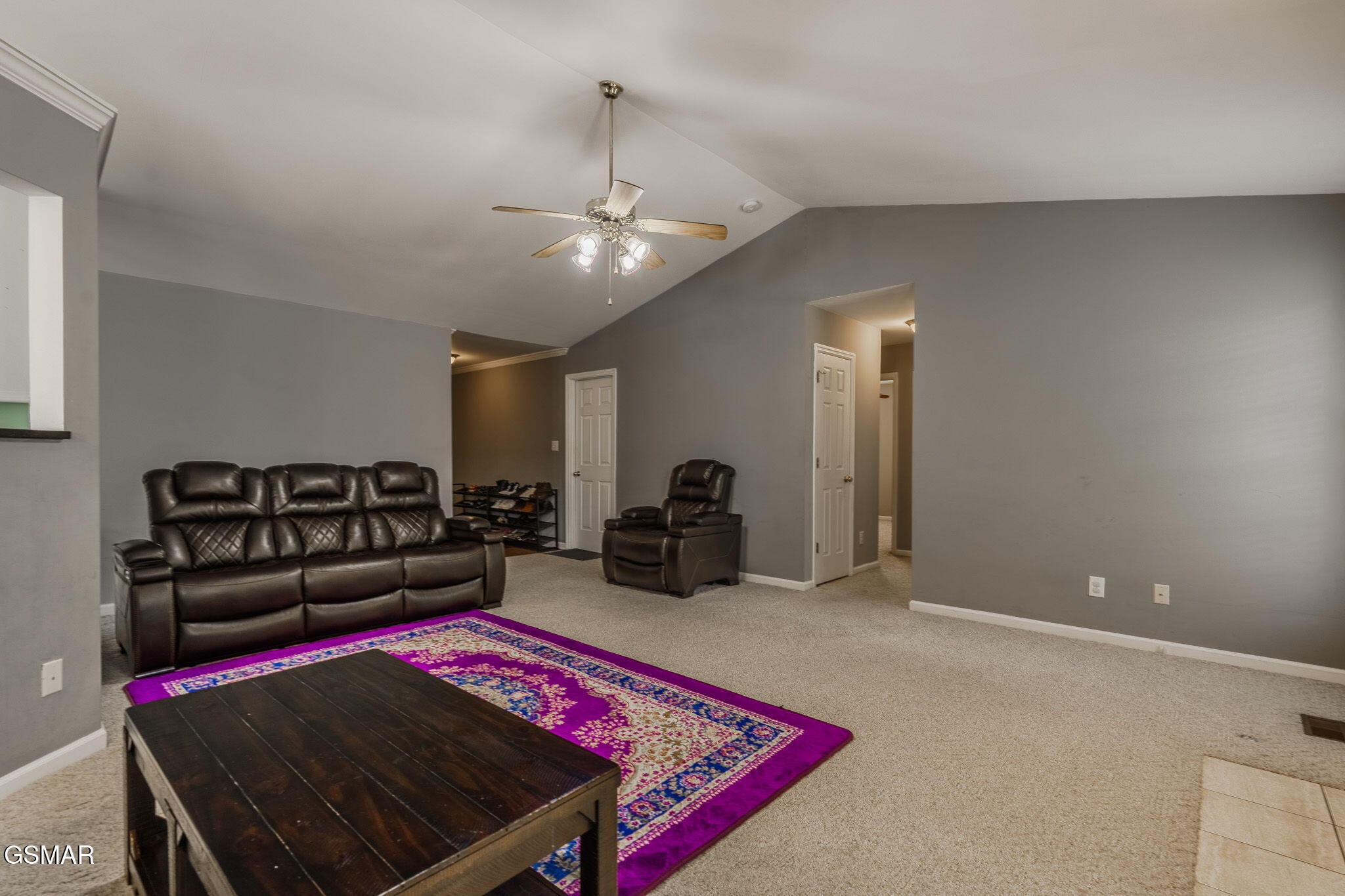 7213 Emerald Heath Road Property Photo 4