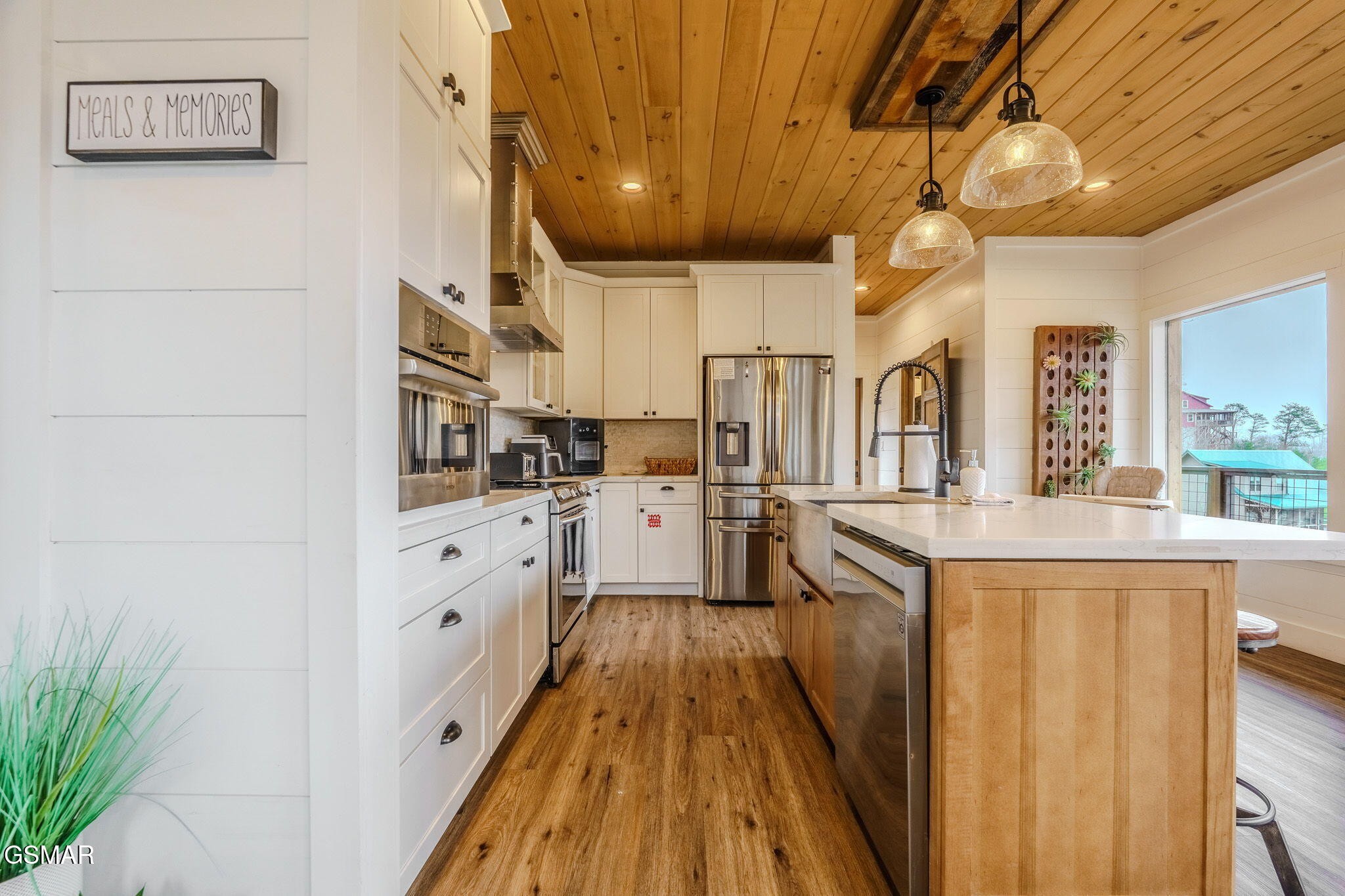 868 Cliff Branch Road Property Photo 18
