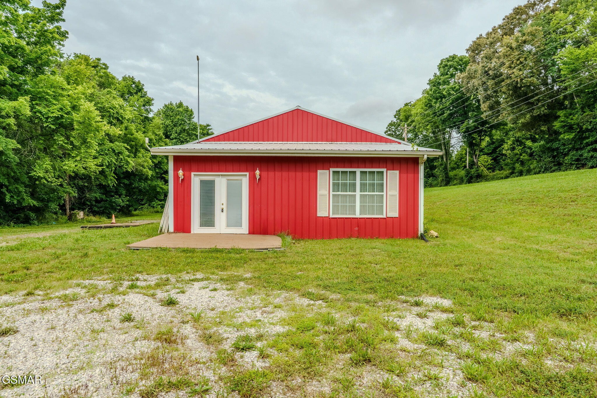 1903 Nances Ferry Road Property Photo 1