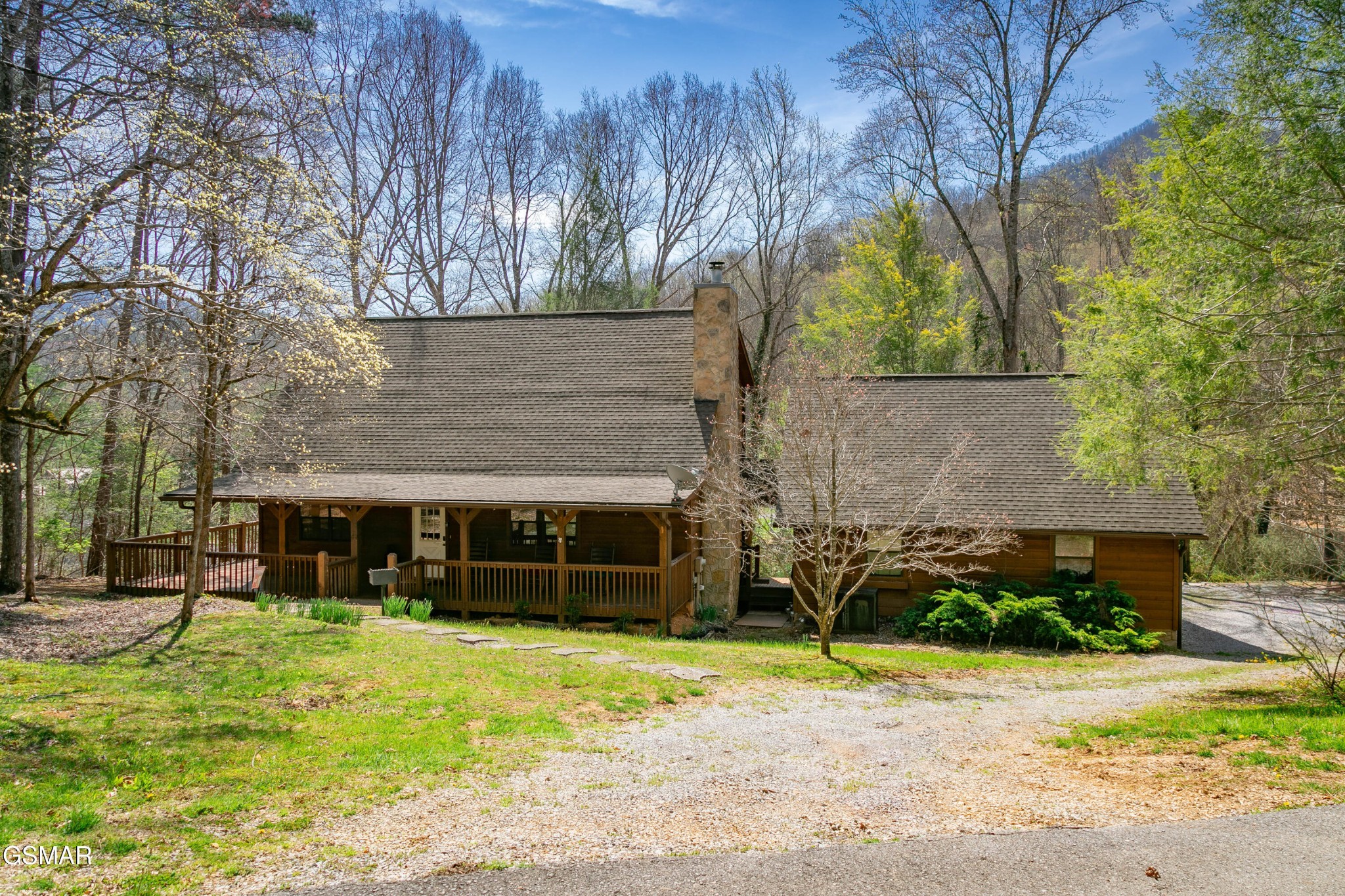 3849 Saddle Brook Way Property Photo 1