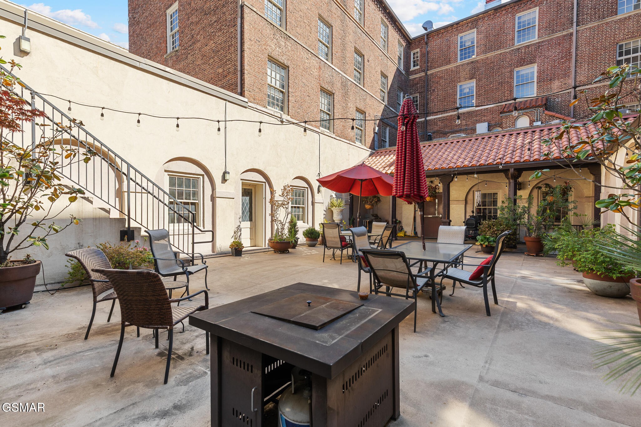 535 Locust Street Property Photo 41