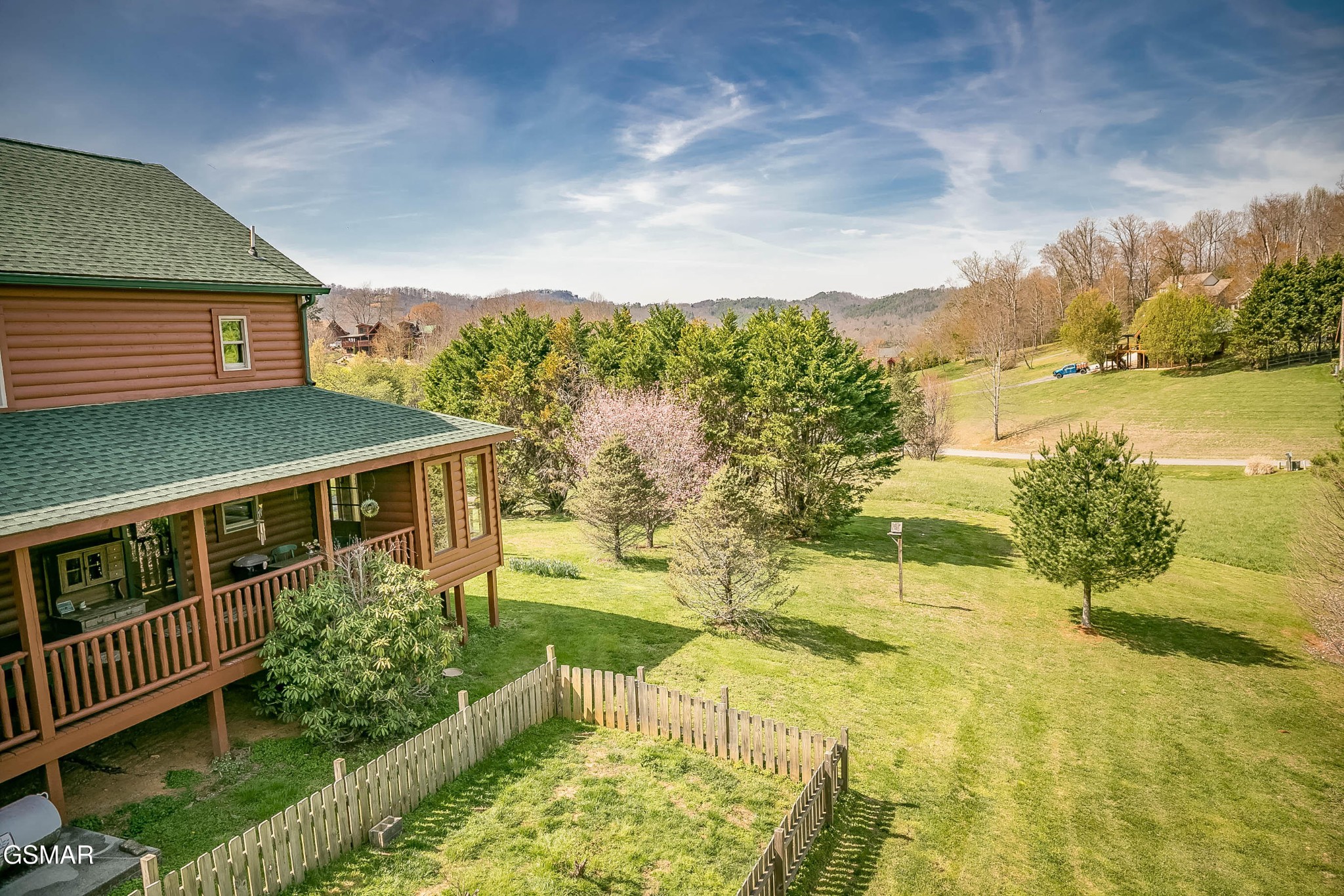 3385 Clear Valley Drive Property Photo 12