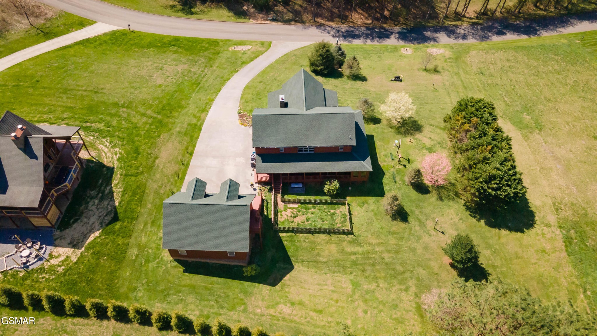 3385 Clear Valley Drive Property Photo 17