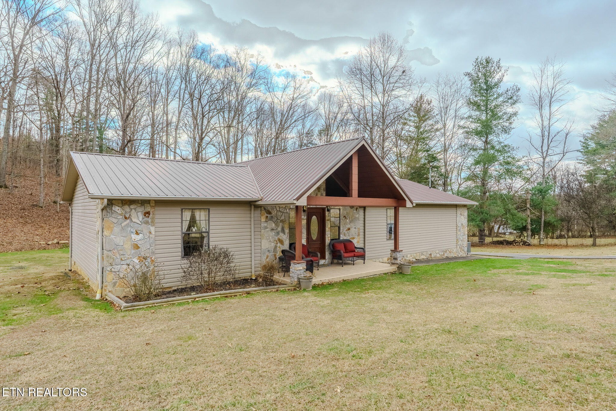 224 Lenz Drive Property Photo 1