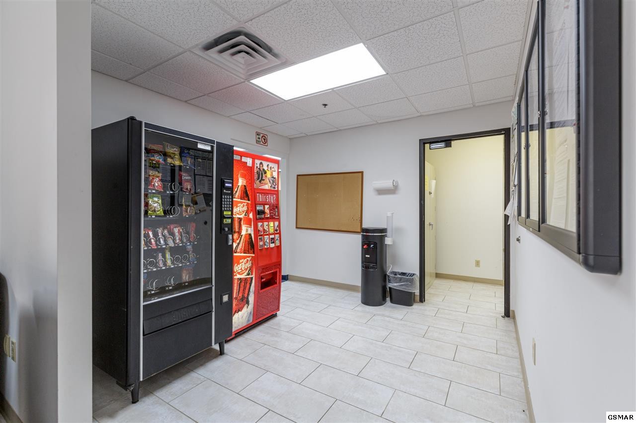 115 Broadway Avenue Property Photo 15