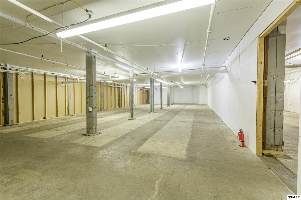 115 Broadway Avenue Property Photo 18