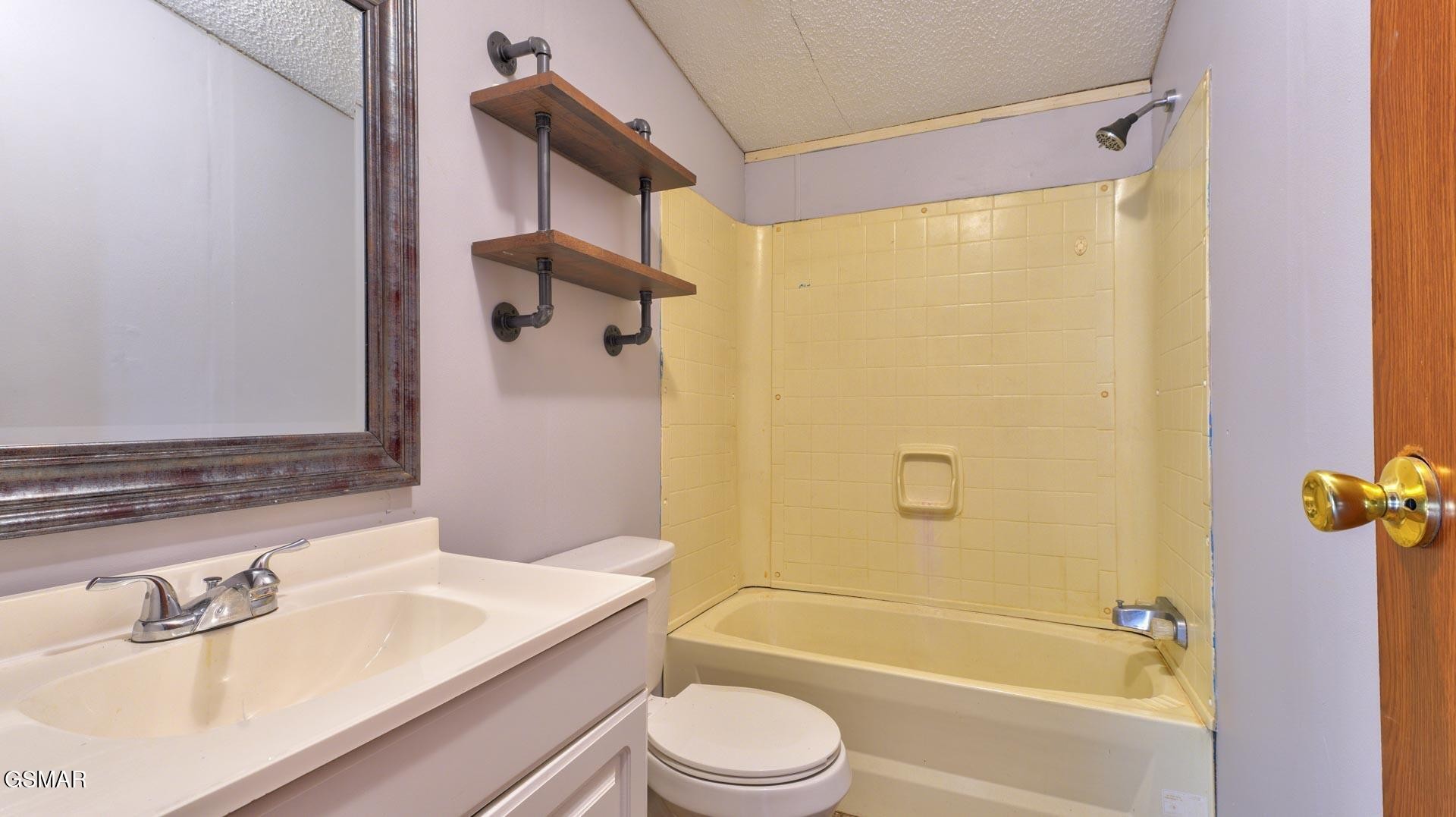 135 Blazer Street Property Photo 18