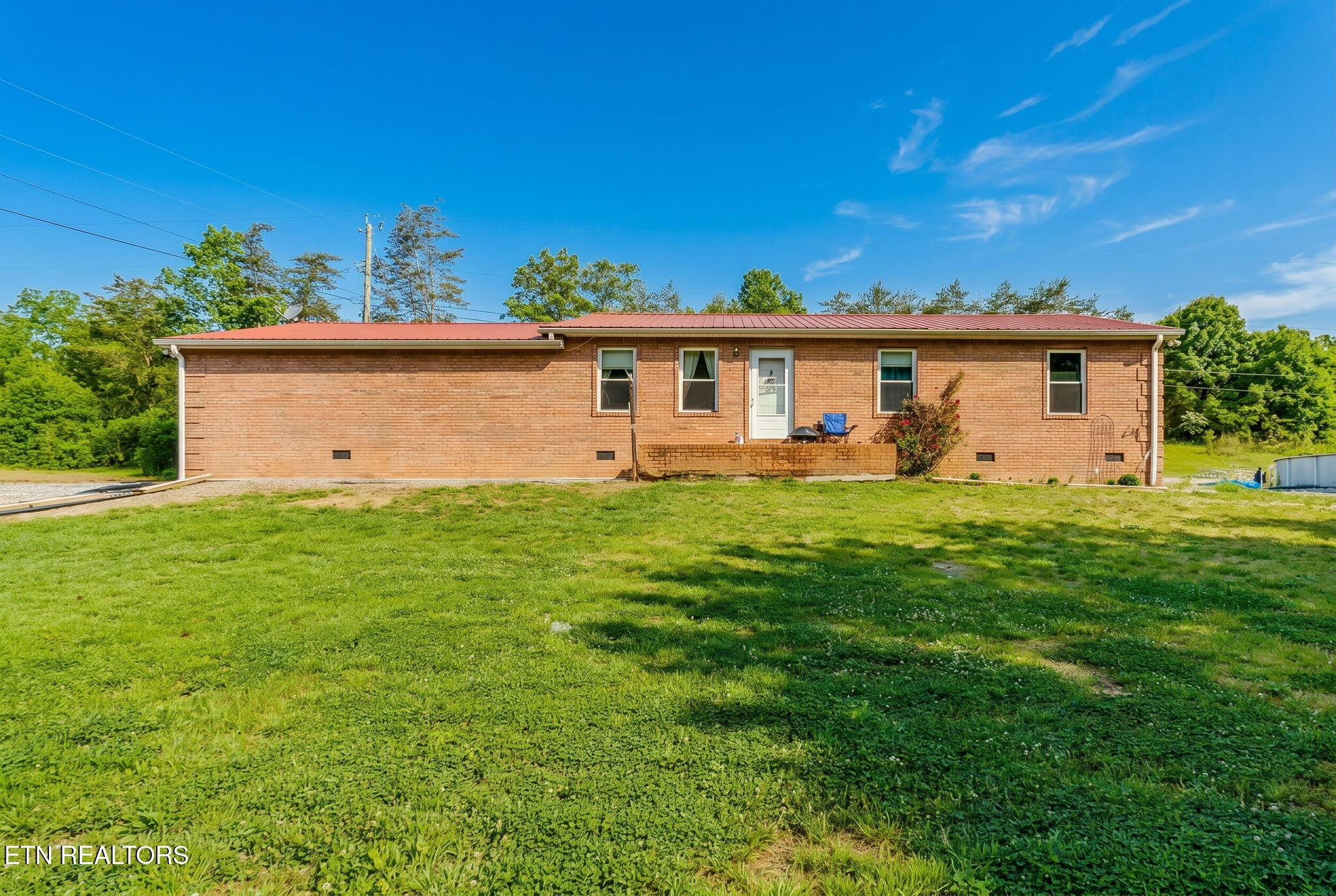298 Brock Rd Property Photo 1
