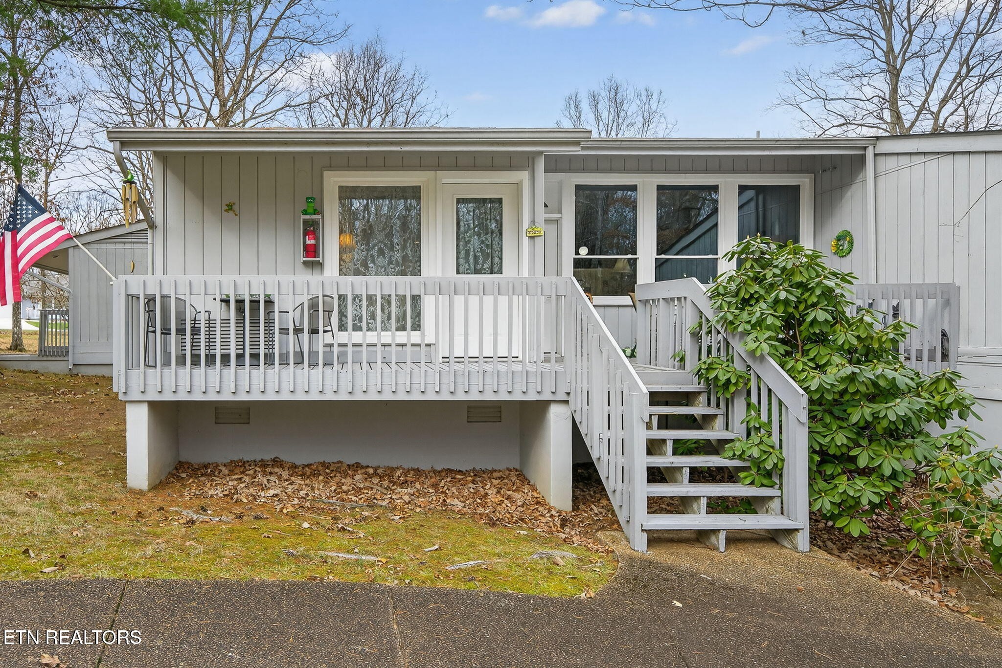 15 Eagle Court Property Photo 2
