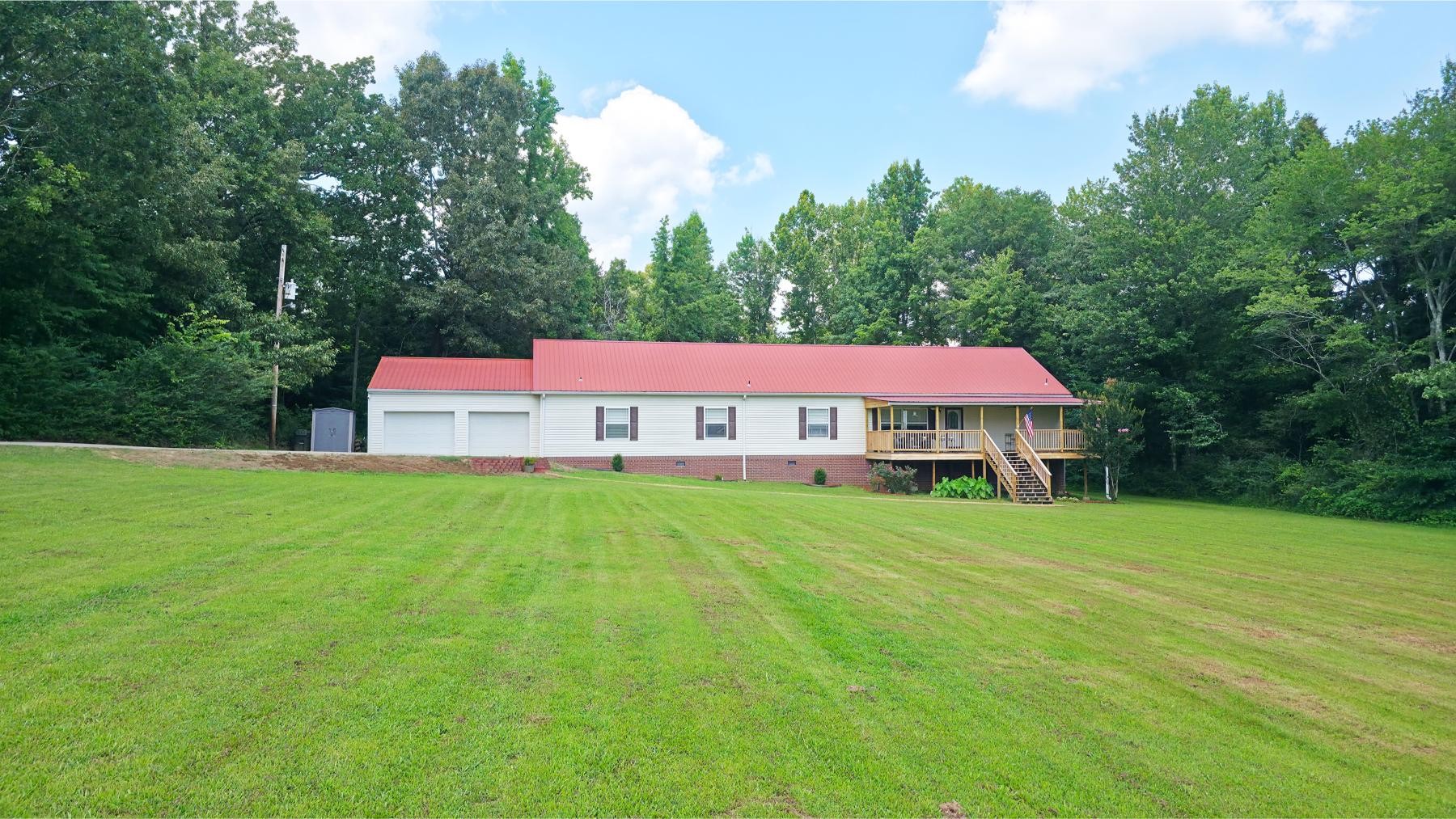 180 Flippin Ln Property Photo 1