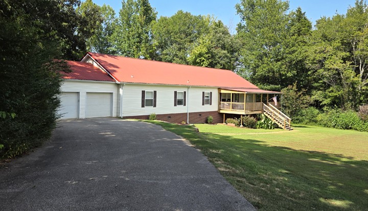 180 Flippin Ln Property Photo 1