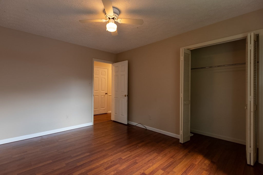 1200 Pin Oak Dr Property Photo 23