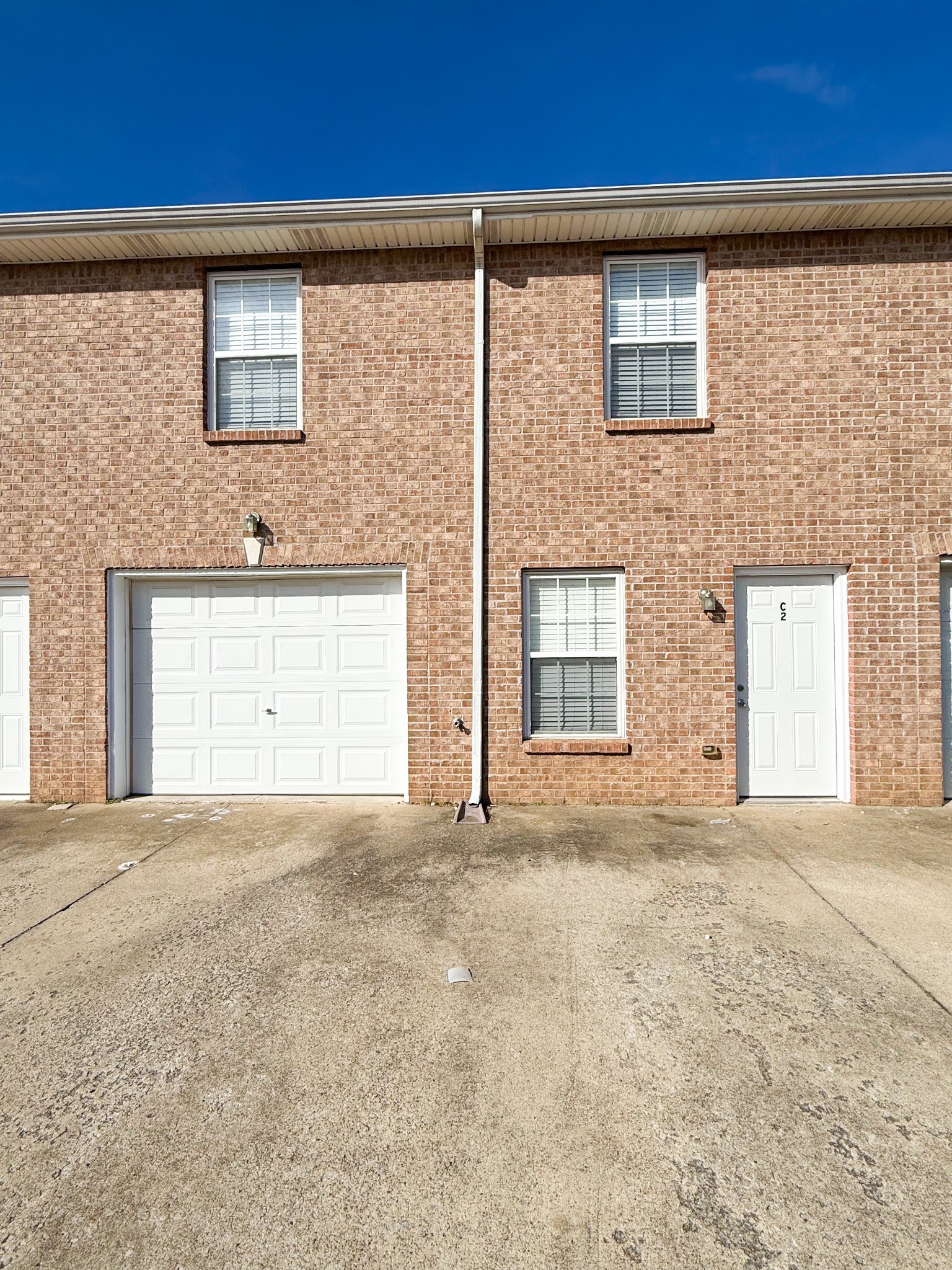 535 Lafayette Rd Property Photo 1