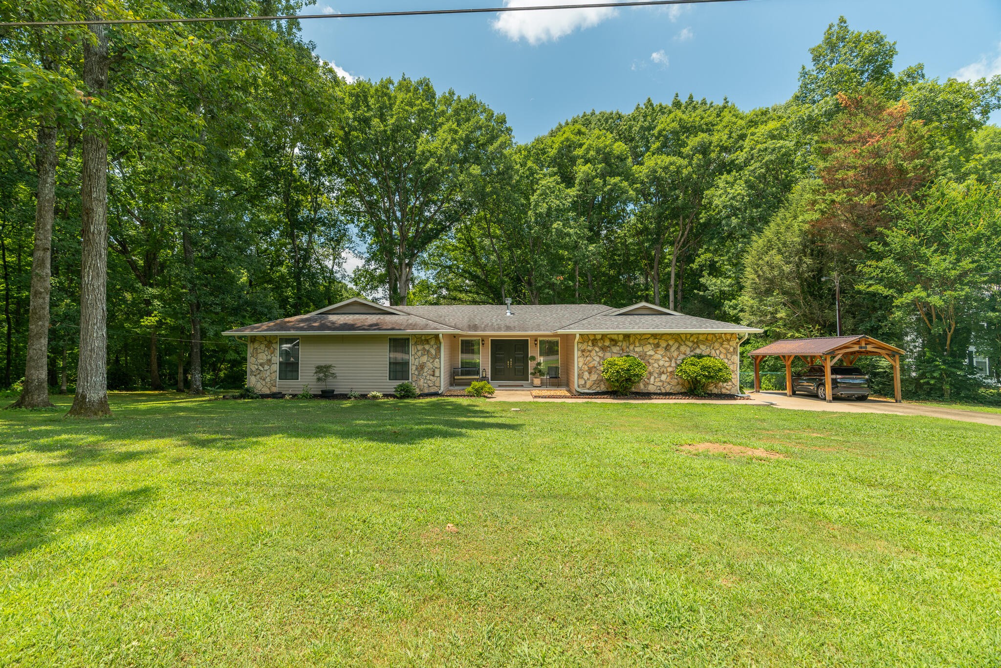 132 County Road 620 Property Photo 2