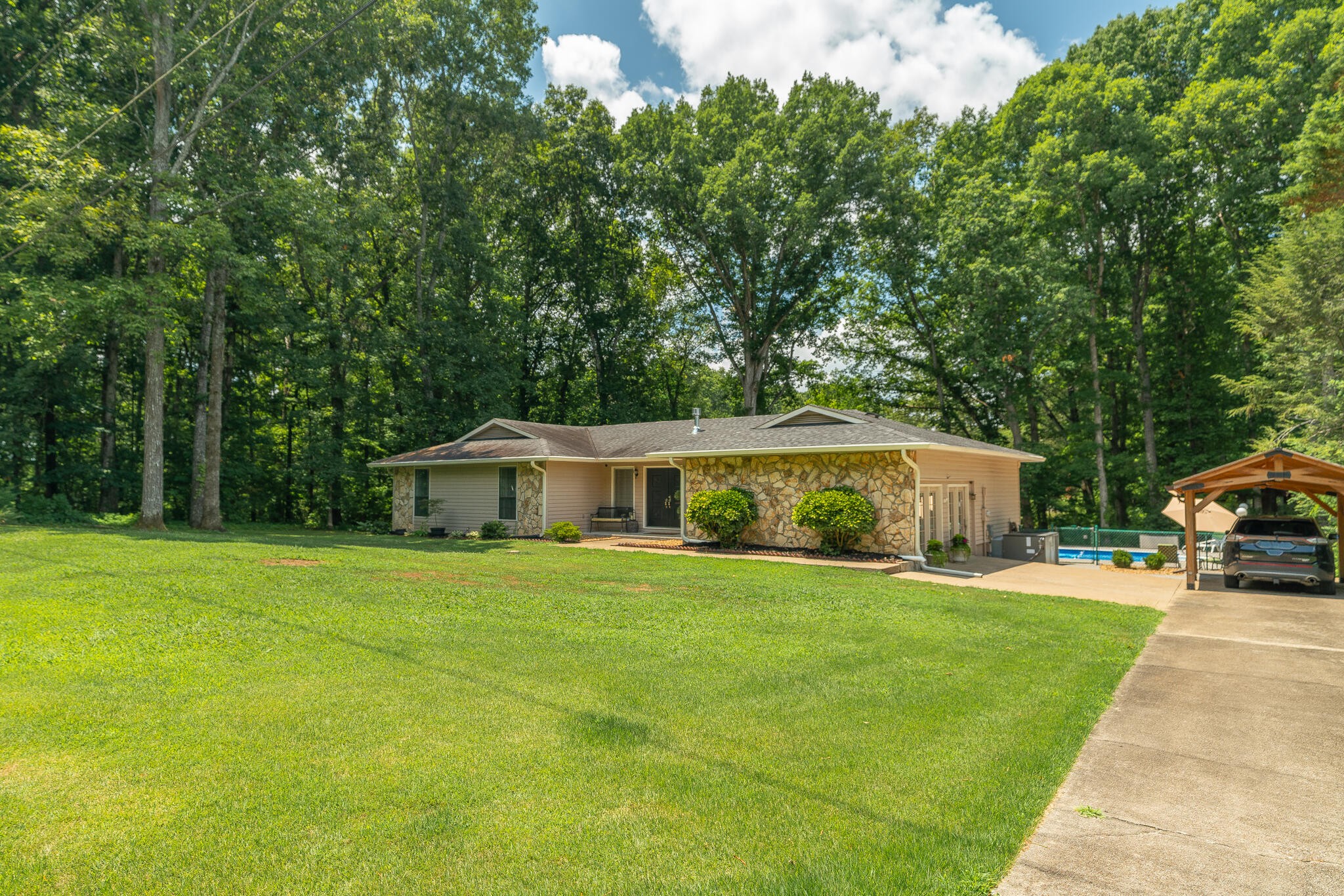 132 County Road 620 Property Photo 4