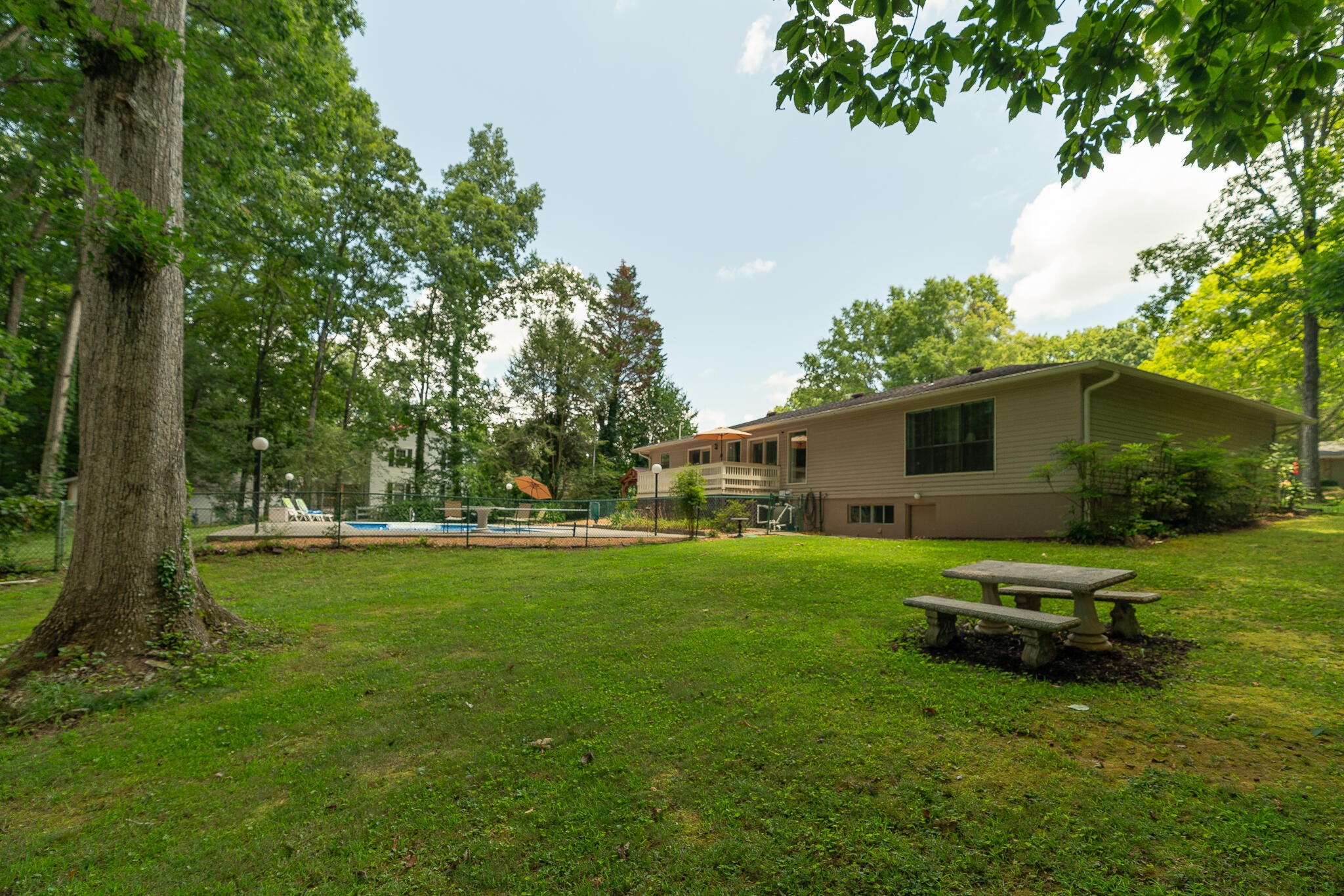 132 County Road 620 Property Photo 34