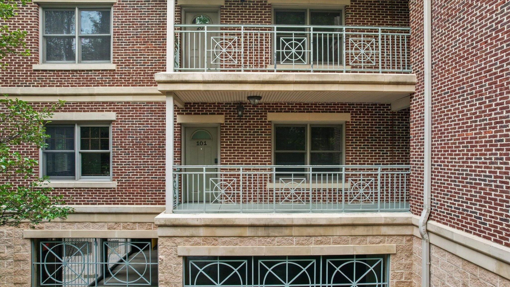 733 Battery Place Property Photo 30