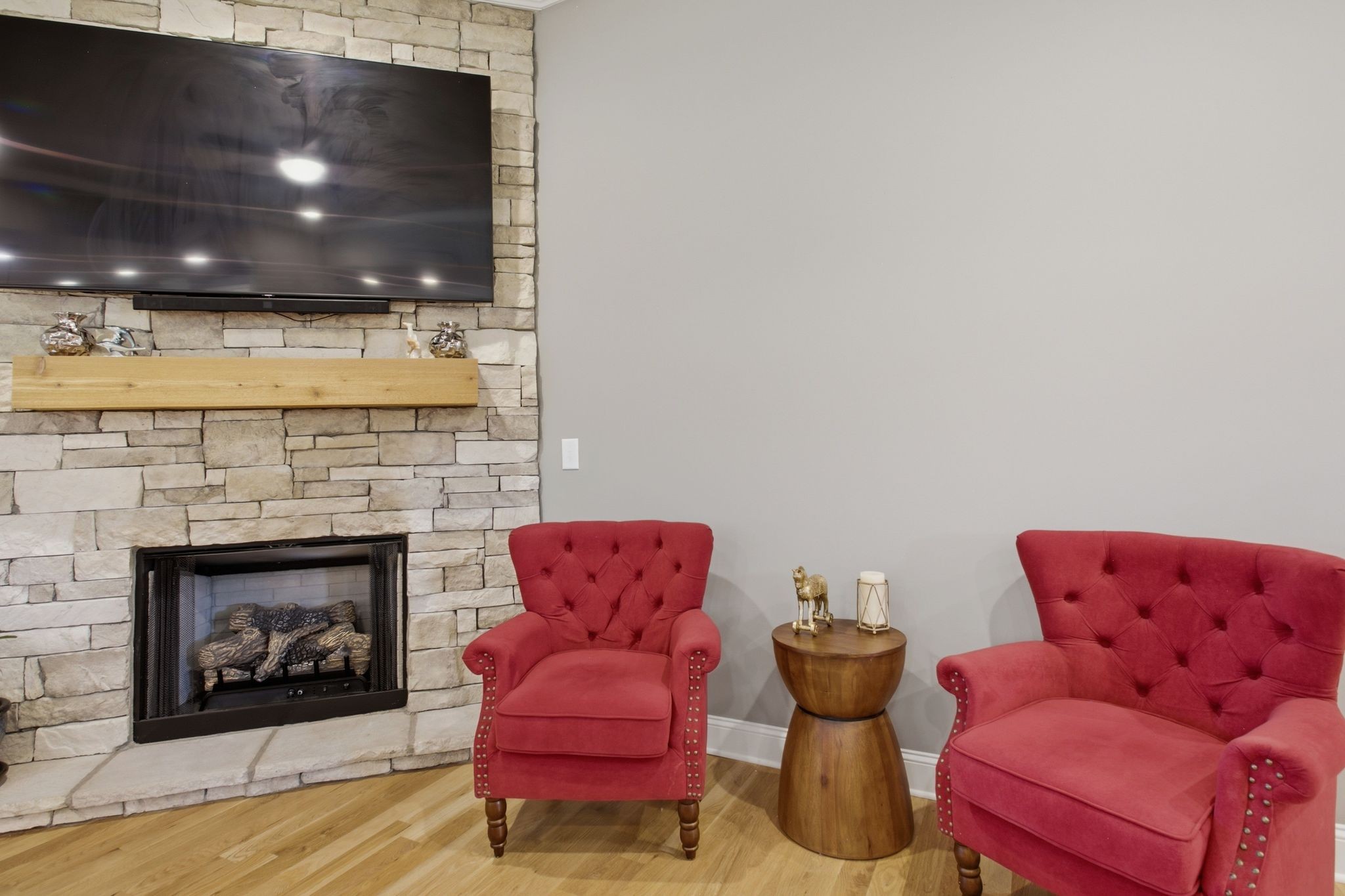 1036 Pretender Way Property Photo 12