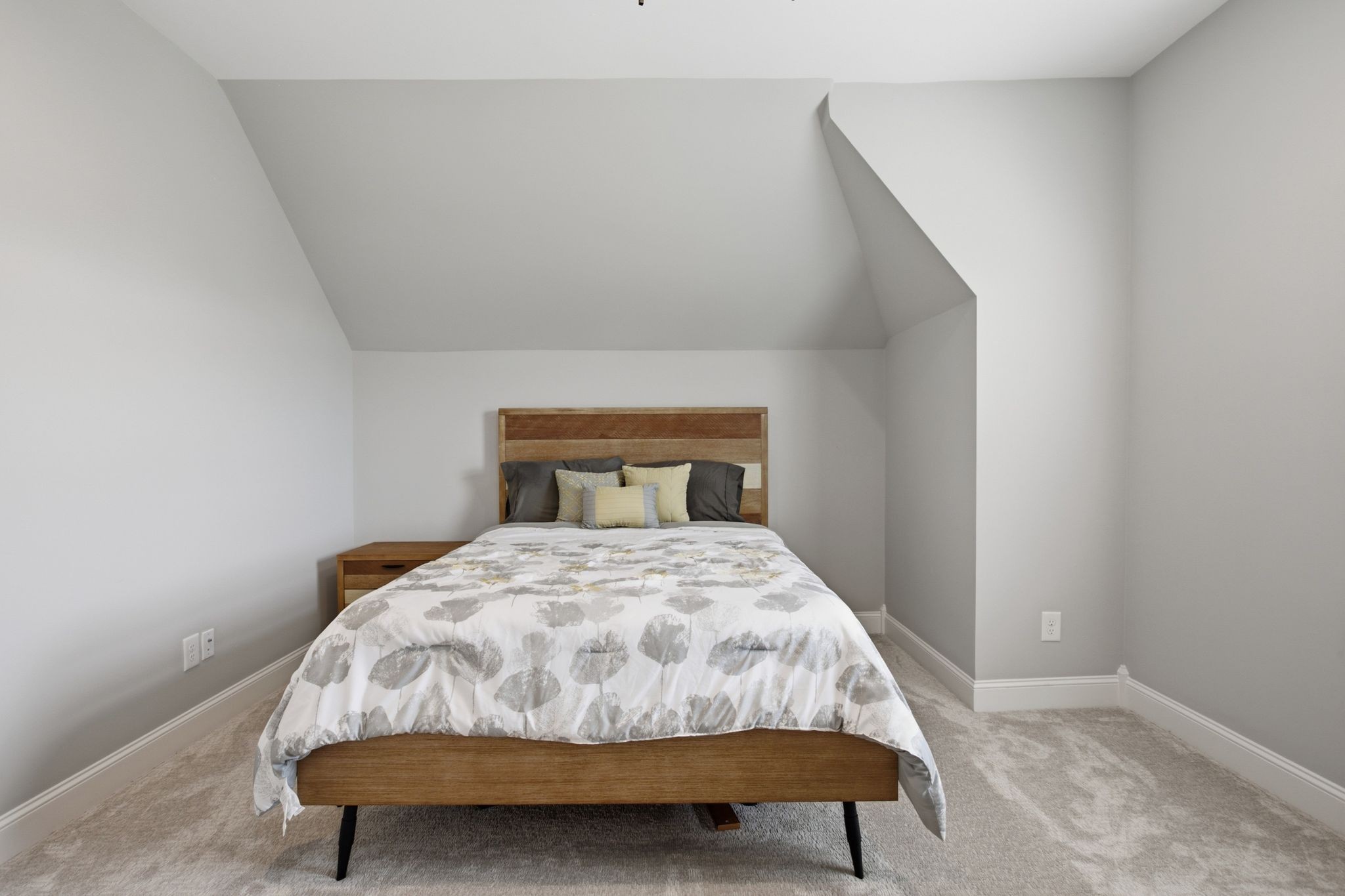 1036 Pretender Way Property Photo 43