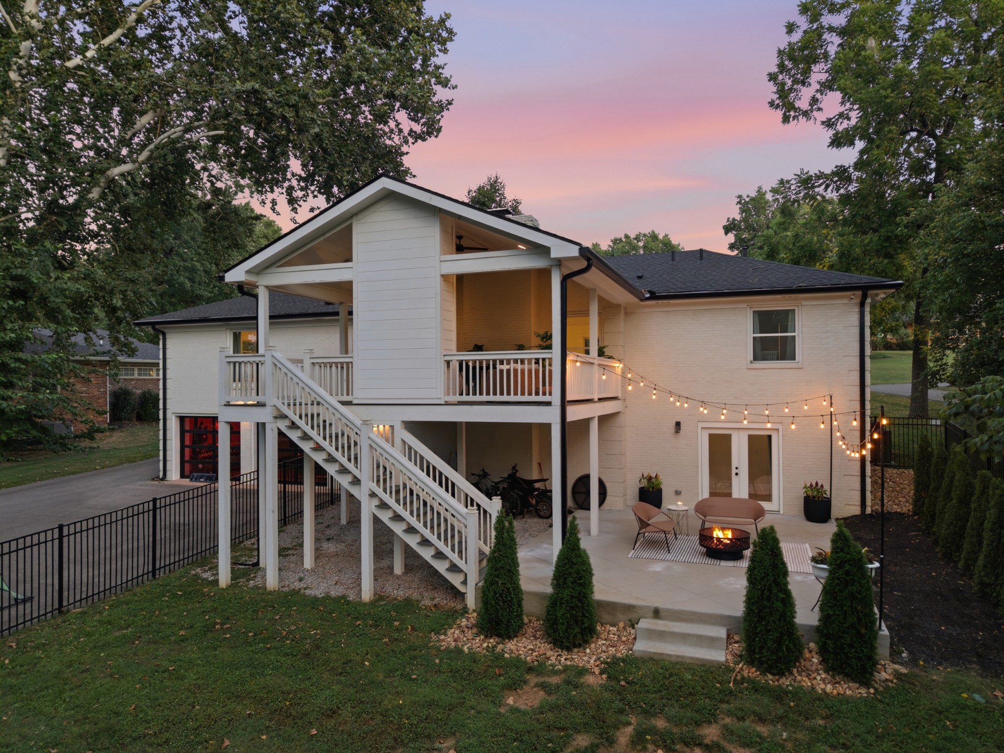 5433 Hill Road Cir