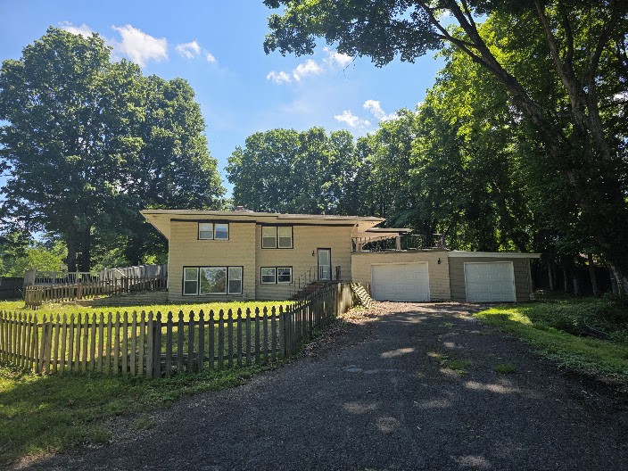 276 E Porters Bluff Rd