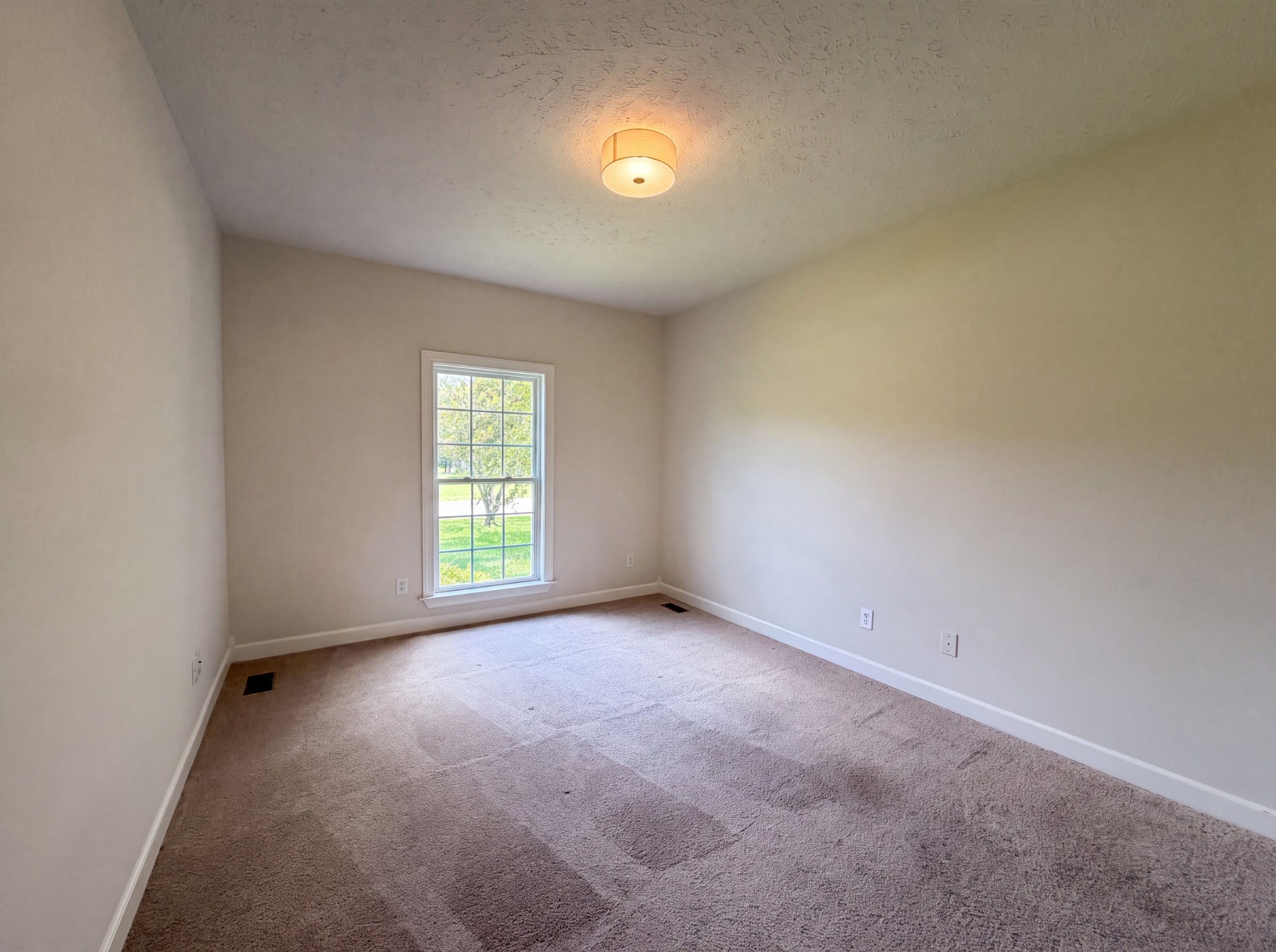 1044 Laramie Ct Property Photo 12