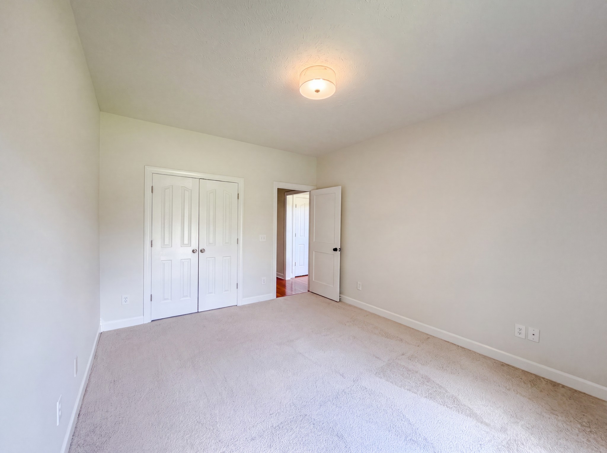 1044 Laramie Ct Property Photo 13
