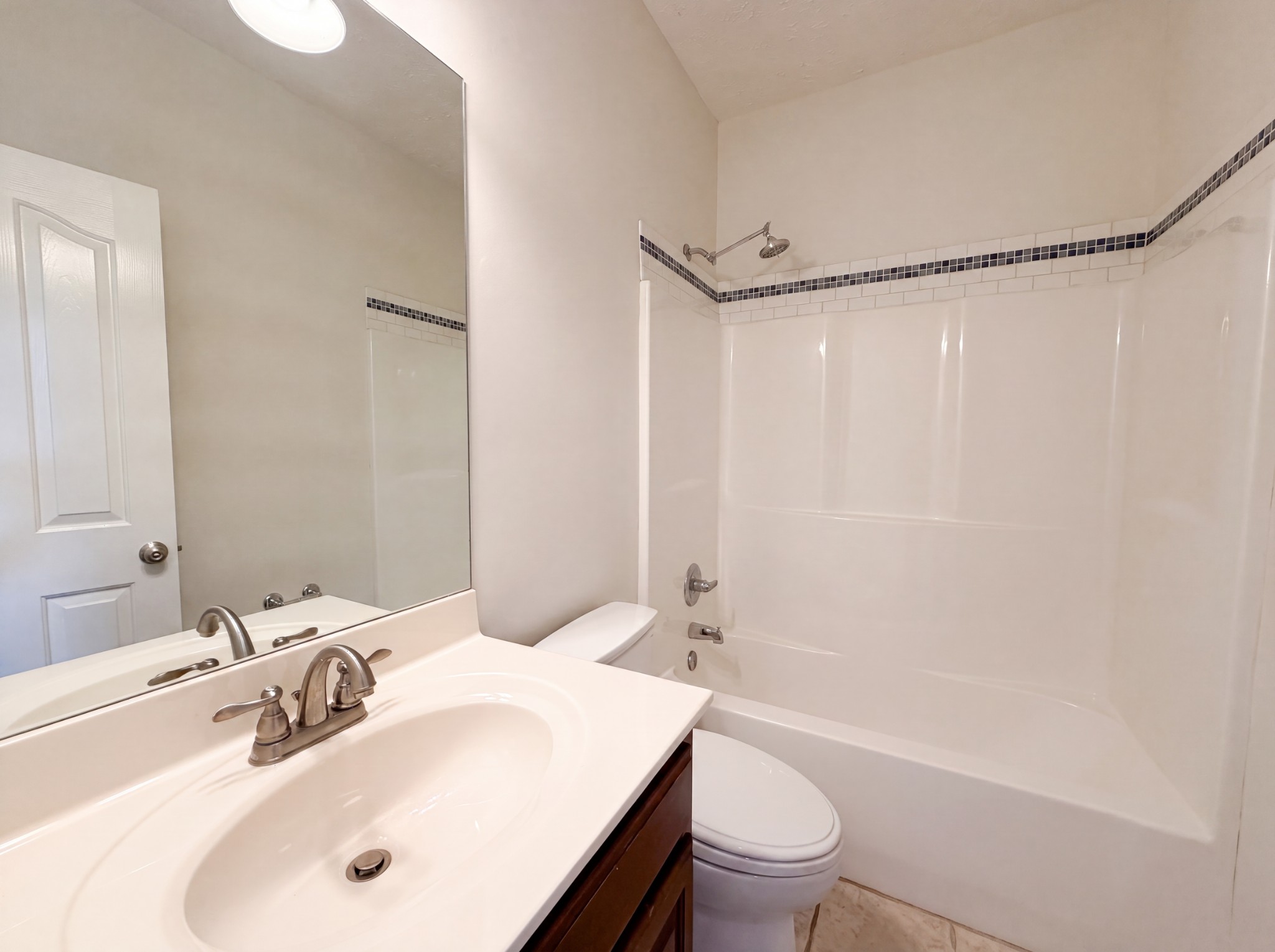 1044 Laramie Ct Property Photo 14