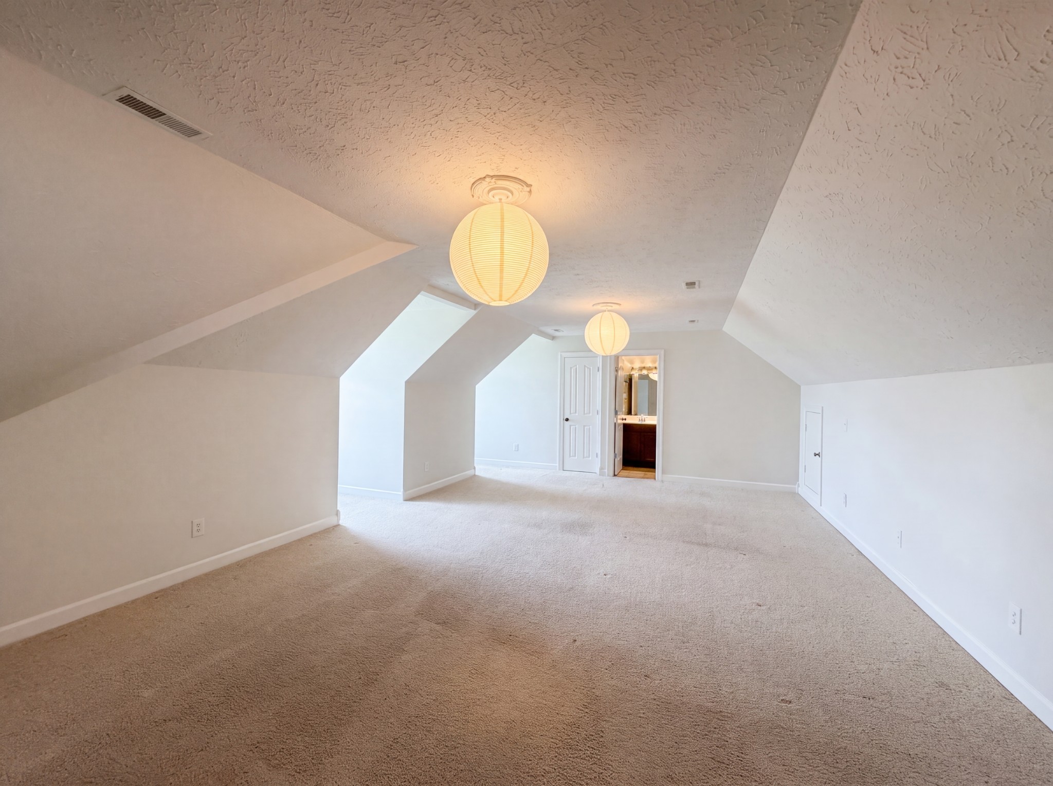 1044 Laramie Ct Property Photo 24