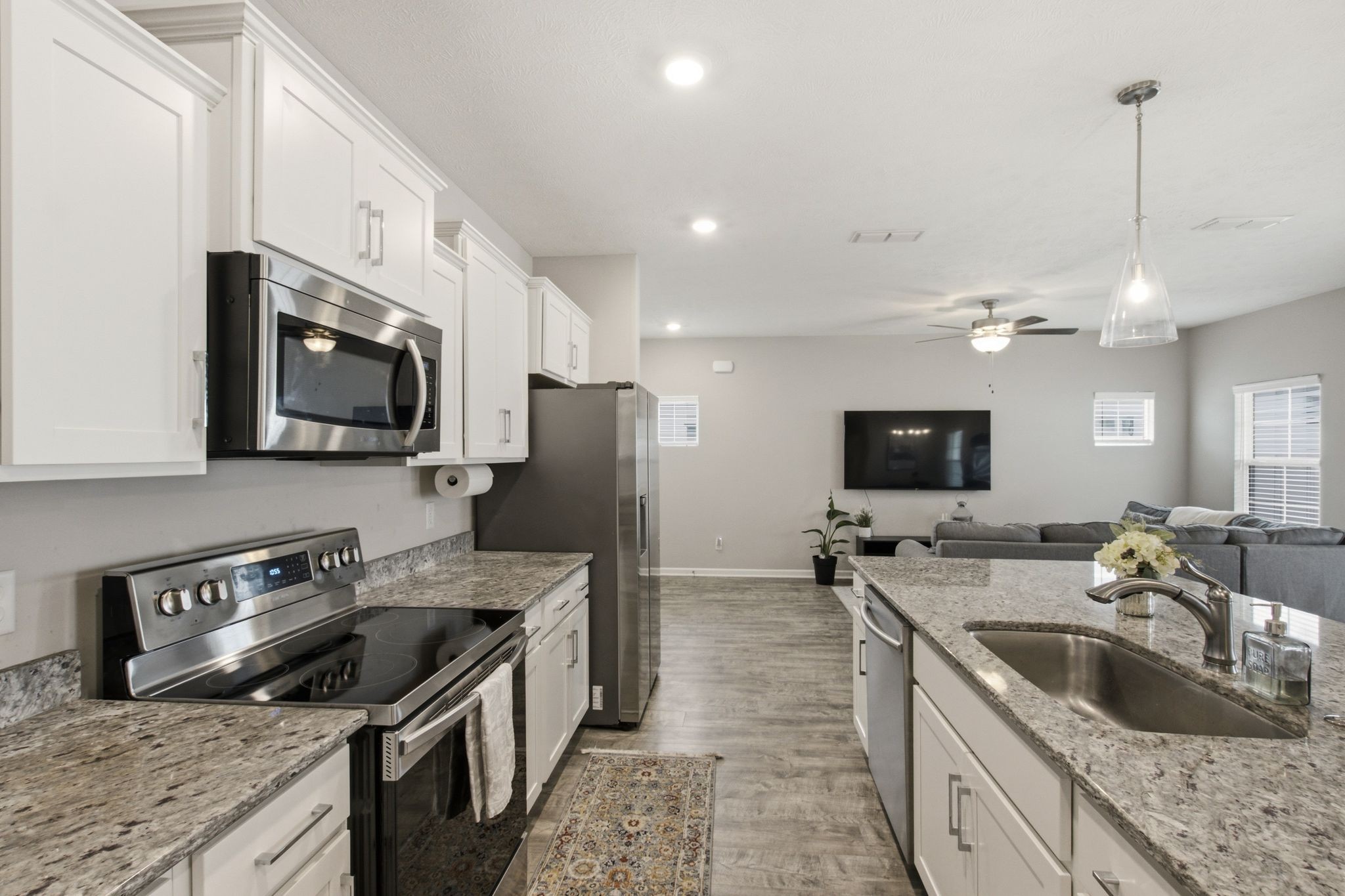 4322 Doral Dr Property Photo 5