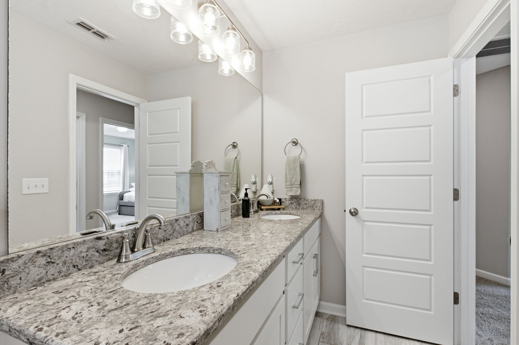 4322 Doral Dr Property Photo 19