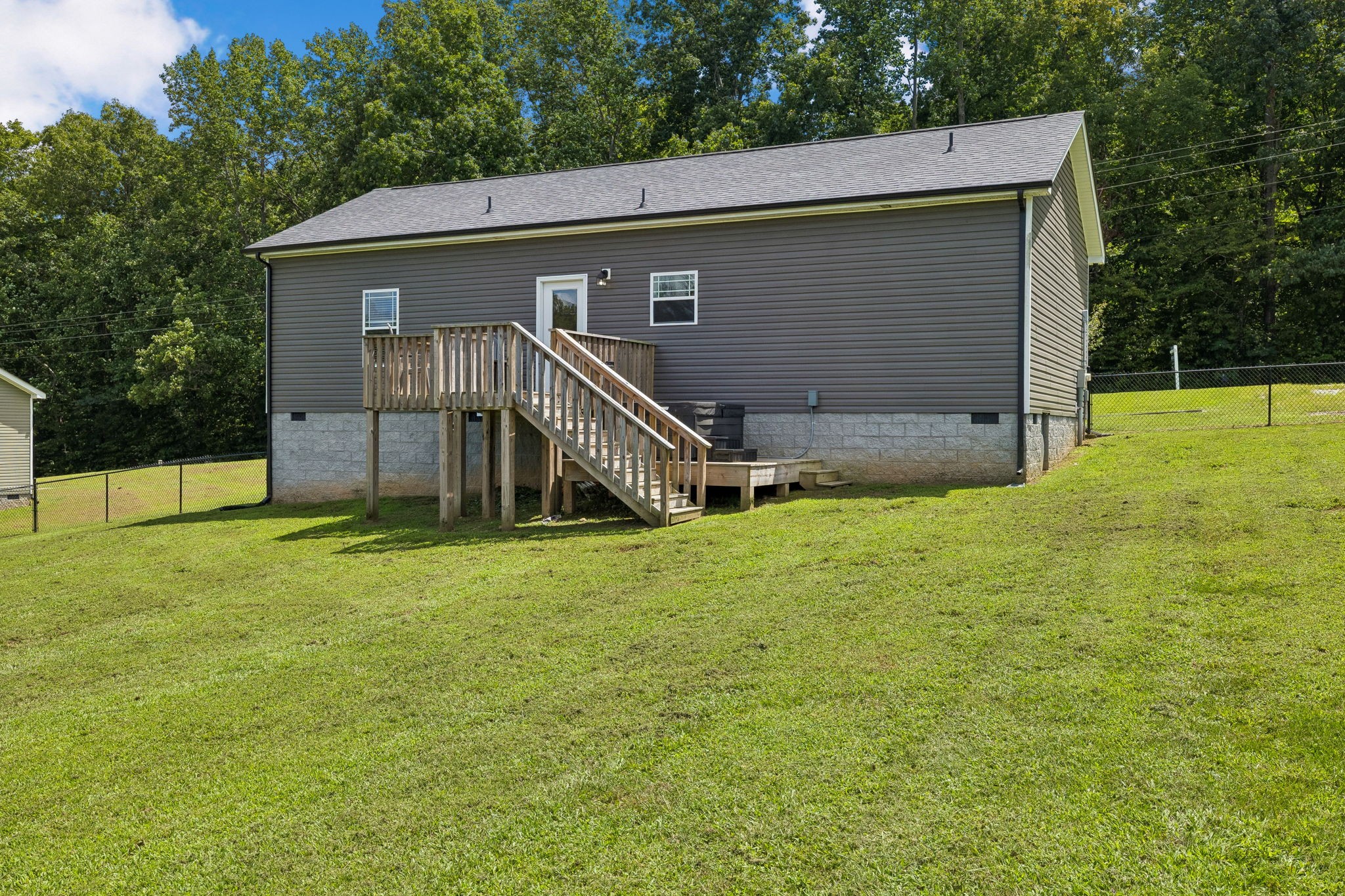 677 Steele Rd Property Photo 28