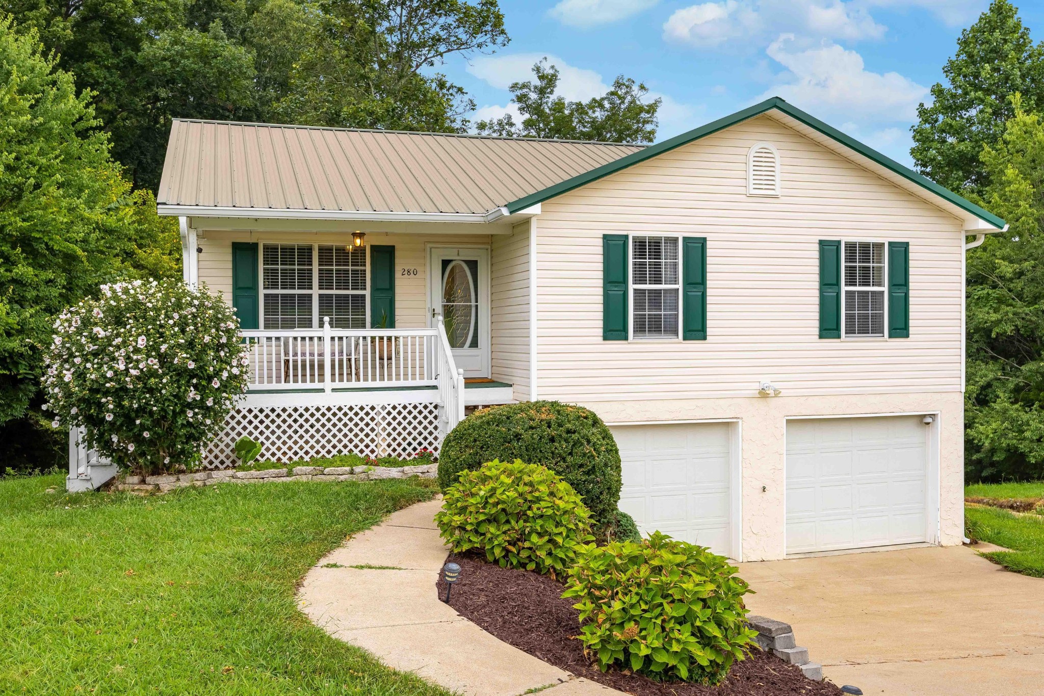 280 Shady Hollow Circle, Se Property Photo 1