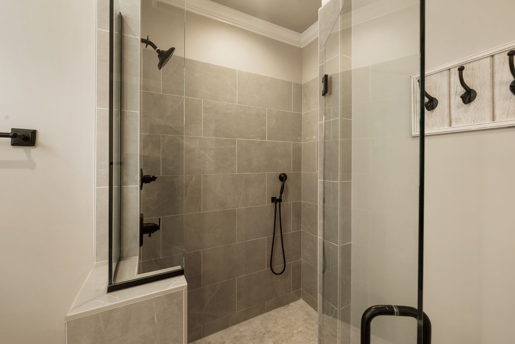 1706 Sorrell Park Dr Property Photo 23