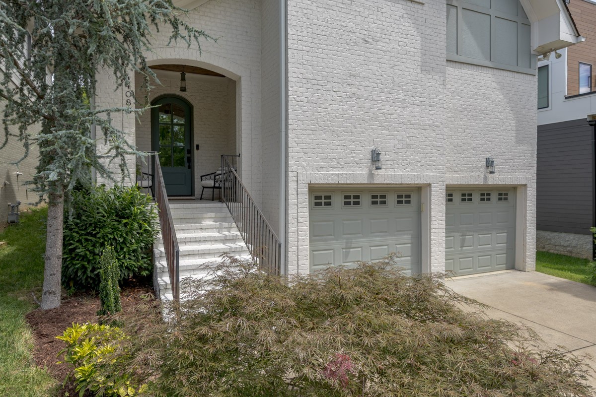 4408b Lealand Ln Property Photo 3